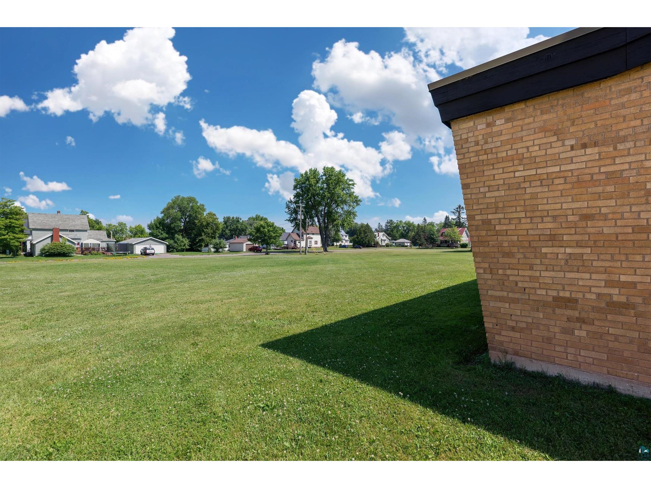 315 W 10th St Ashland WI 54806 6120528 image3