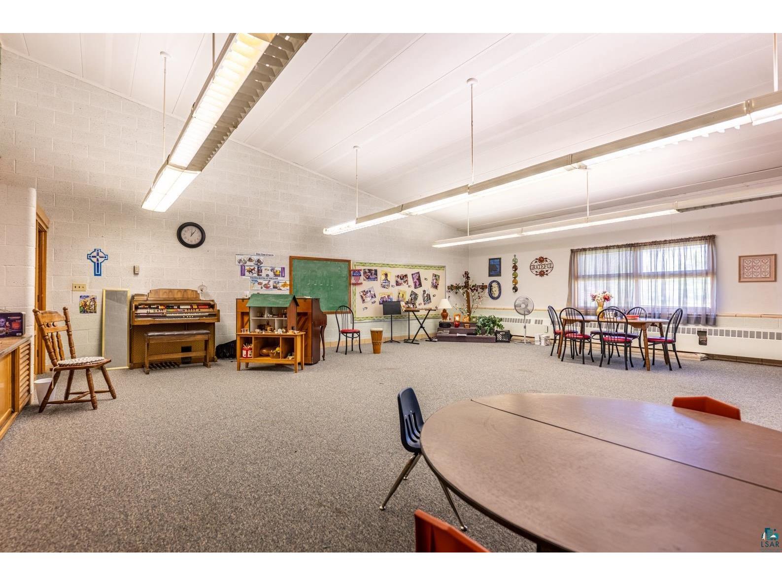 315 W 10th St Ashland WI 54806 6120528 image34