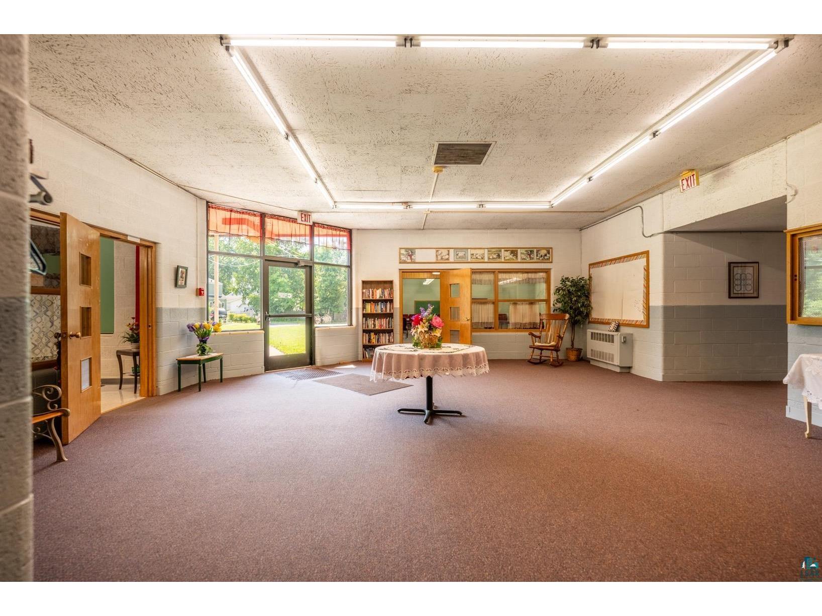 315 W 10th St Ashland WI 54806 6120528 image9