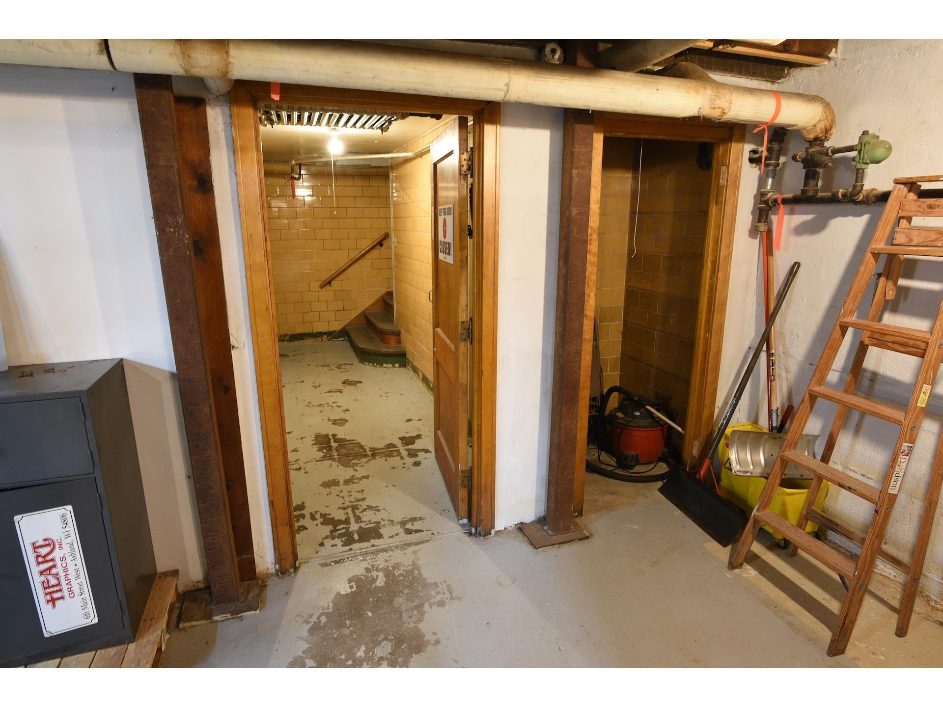 316 Main St W Ashland WI 54806 6121205 image27