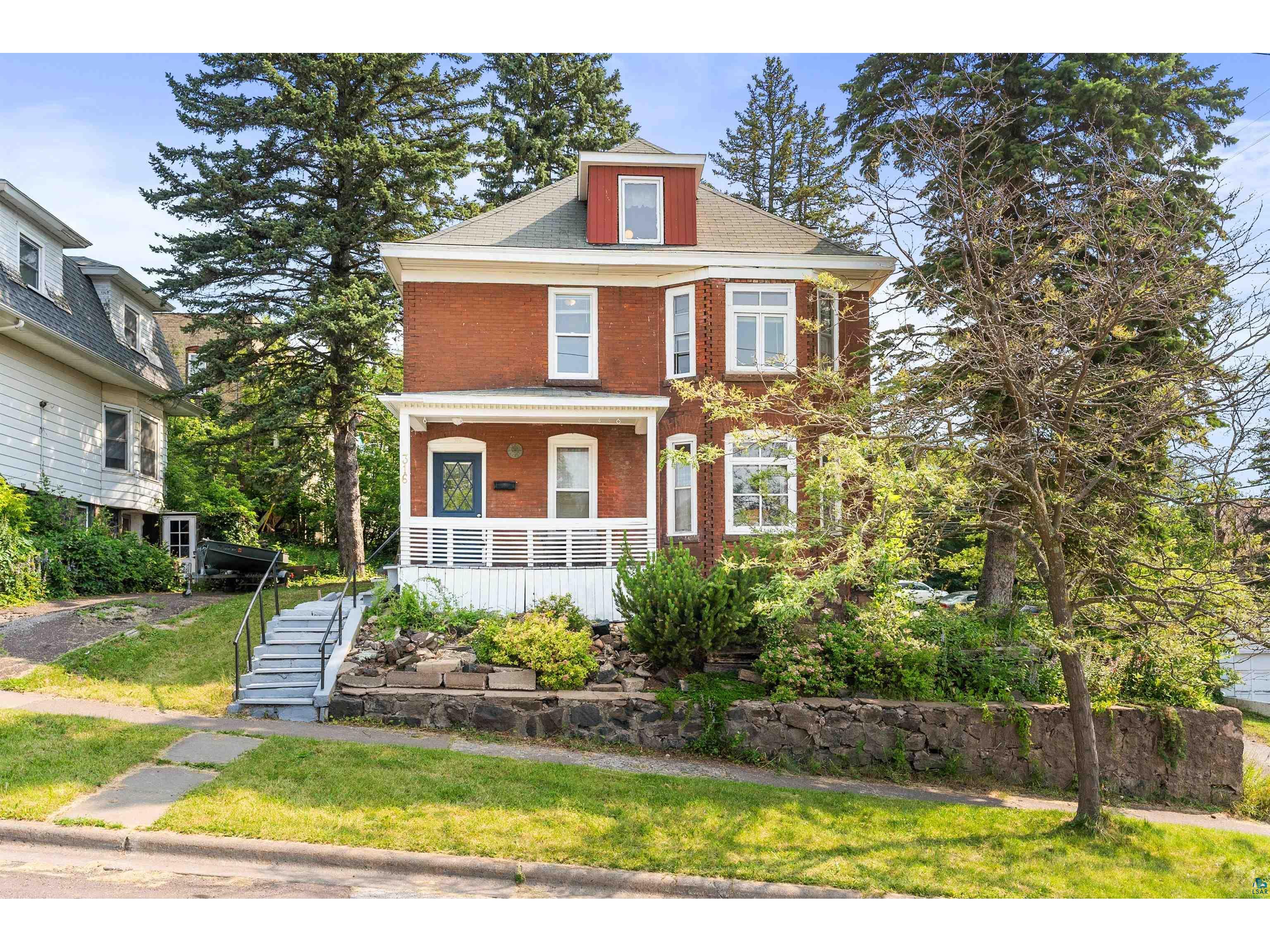 316 N 15th Ave E Duluth MN 55812 6114943 image1
