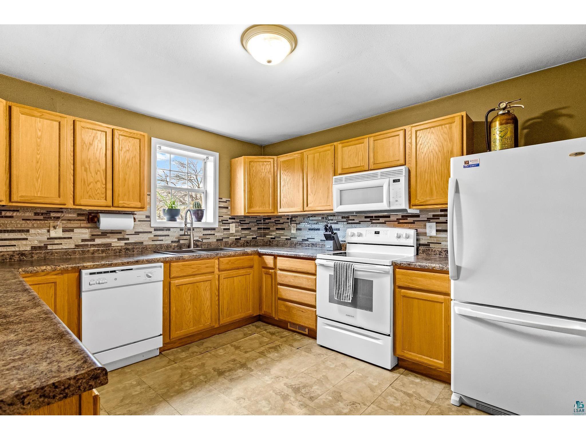 316 N 52nd Ave W Duluth MN 55807 6125067 image10