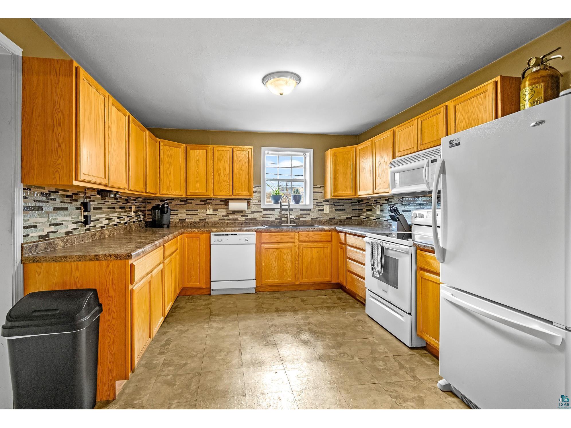 316 N 52nd Ave W Duluth MN 55807 6125067 image11