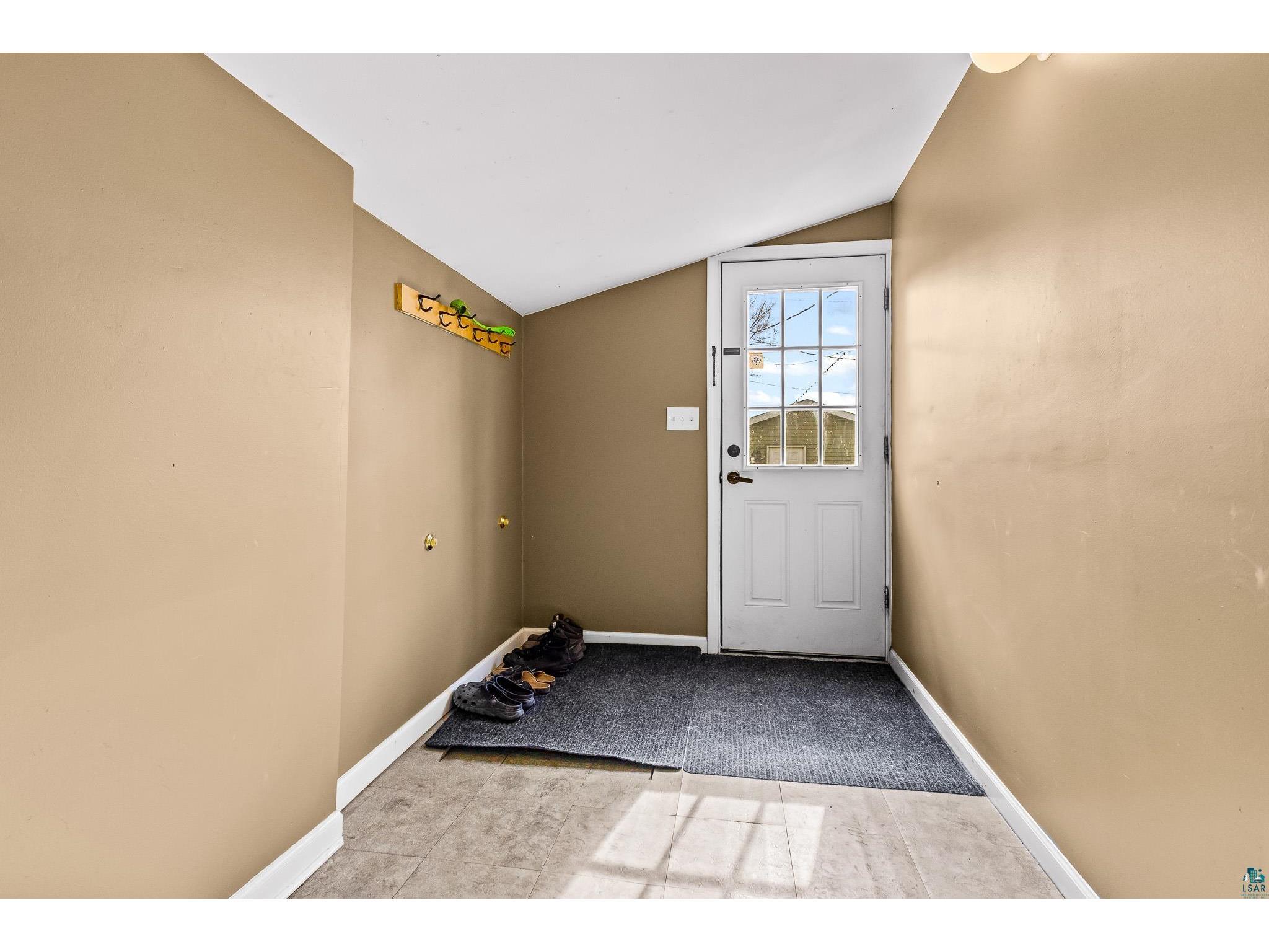 316 N 52nd Ave W Duluth MN 55807 6125067 image22