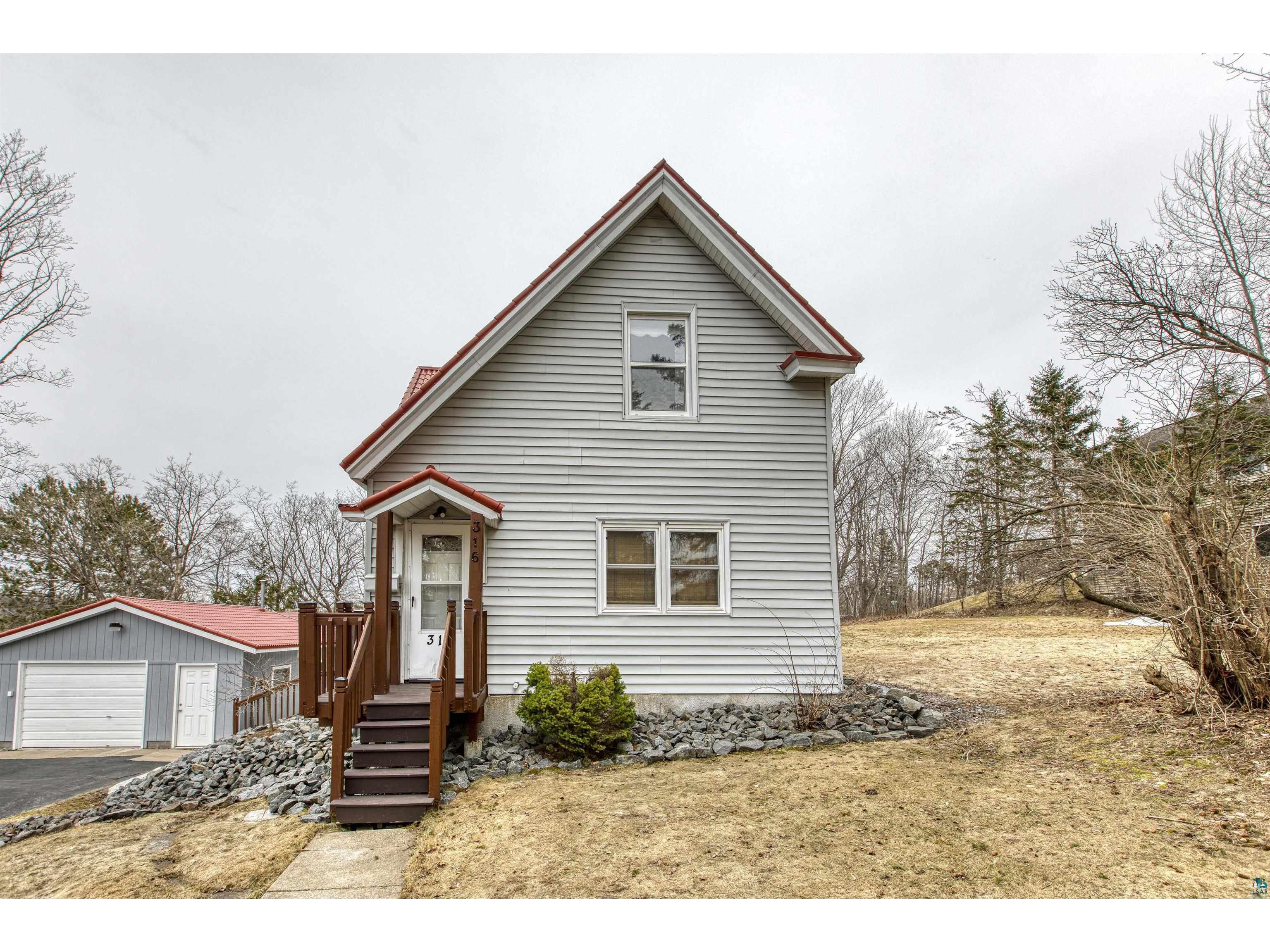 316 S Basswood Ave Duluth MN 55811 6107840 image1