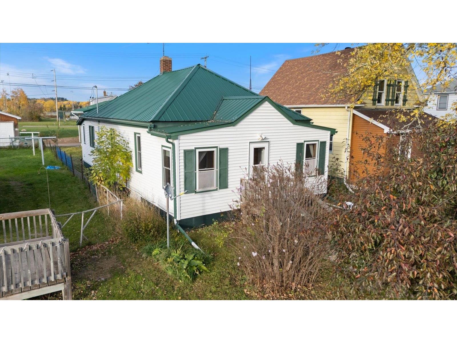 316 W 3rd Ave Aurora MN 55705 6122509 image10