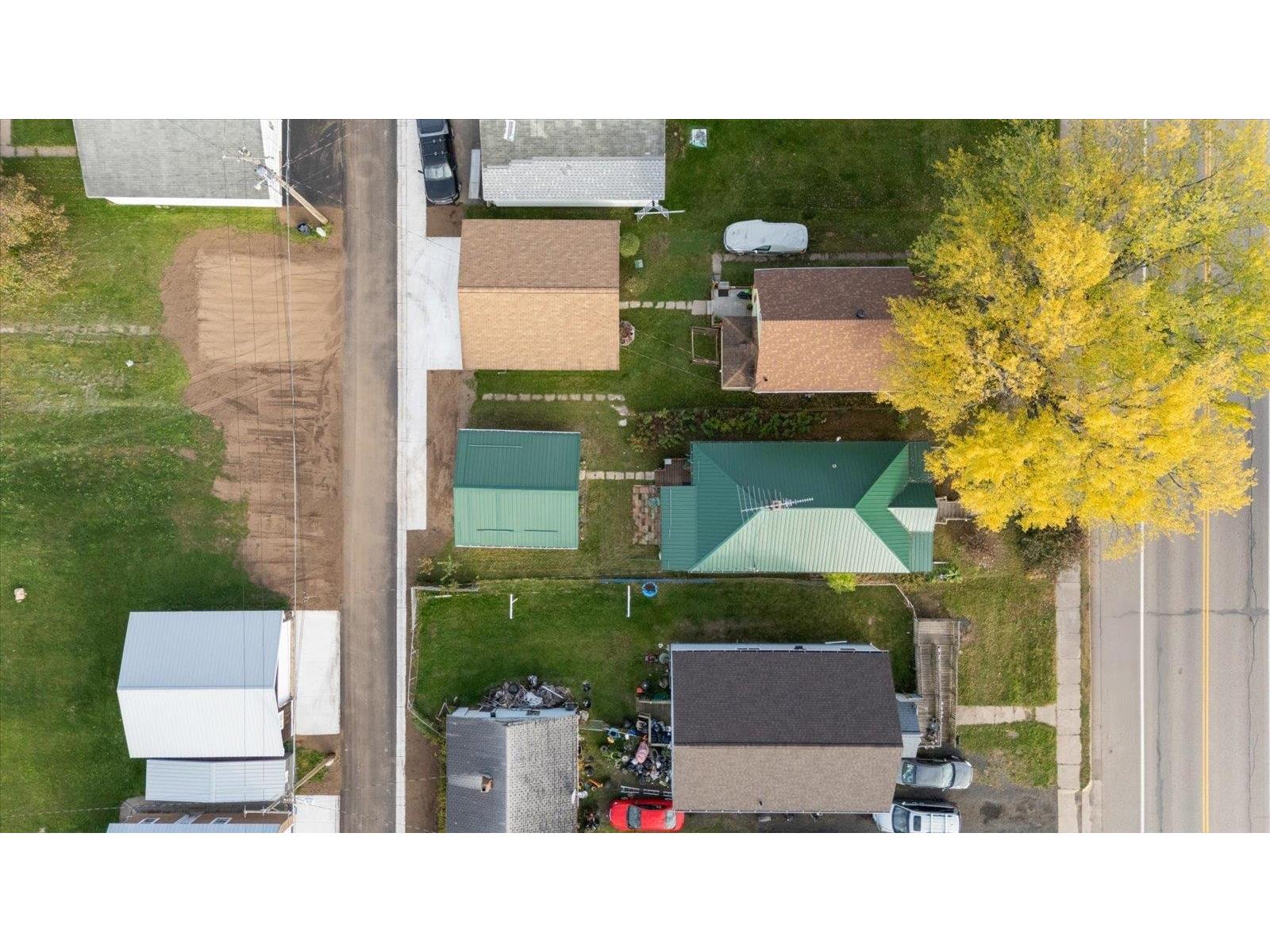 316 W 3rd Ave Aurora MN 55705 6122509 image4