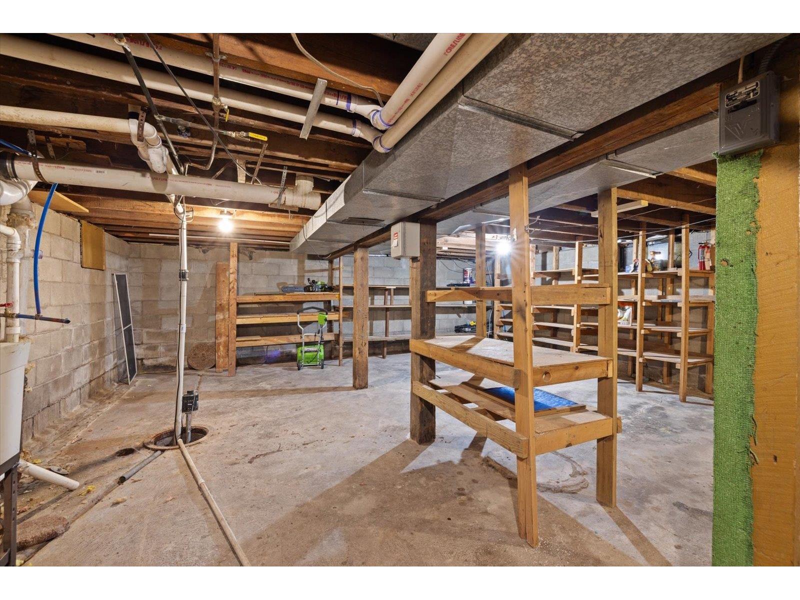 316 W 3rd Ave Aurora MN 55705 6122509 image45