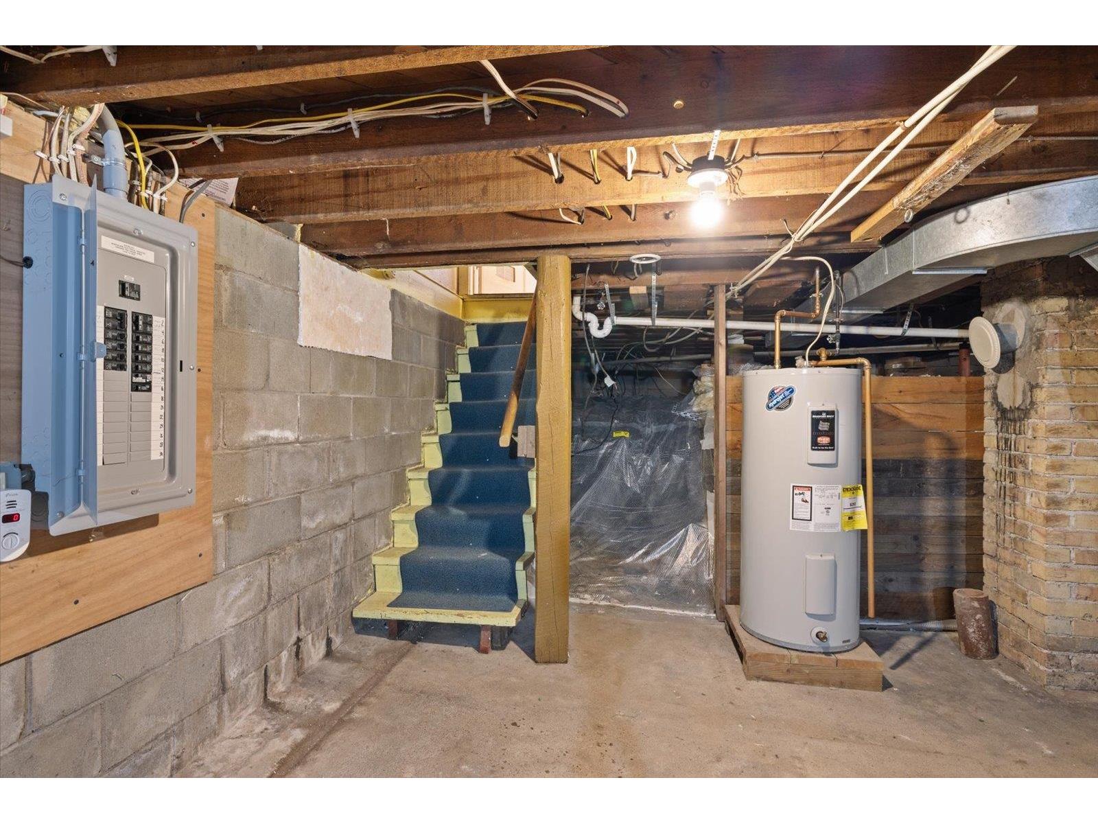 316 W 3rd Ave Aurora MN 55705 6122509 image46