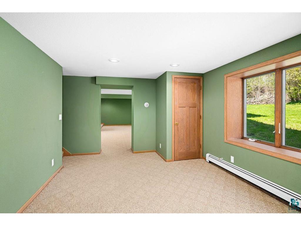 317 S 88th Ave W Duluth MN 55808 6125549 image25