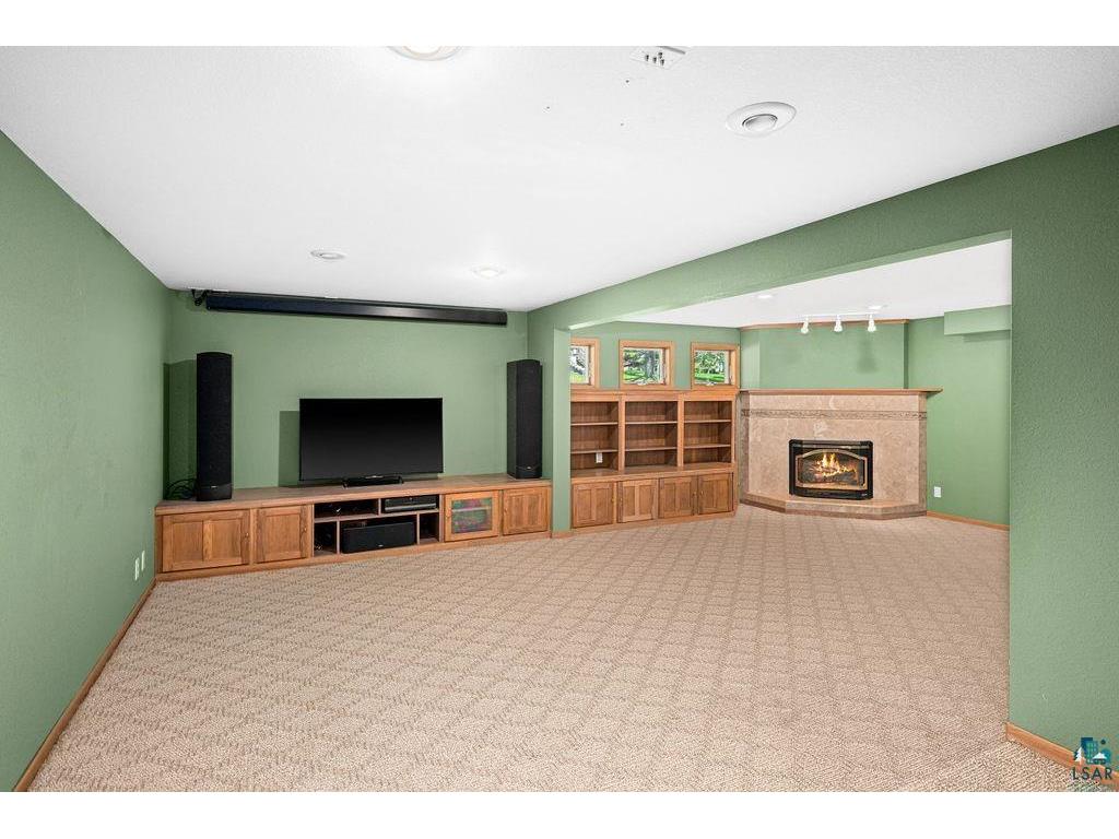317 S 88th Ave W Duluth MN 55808 6125549 image29
