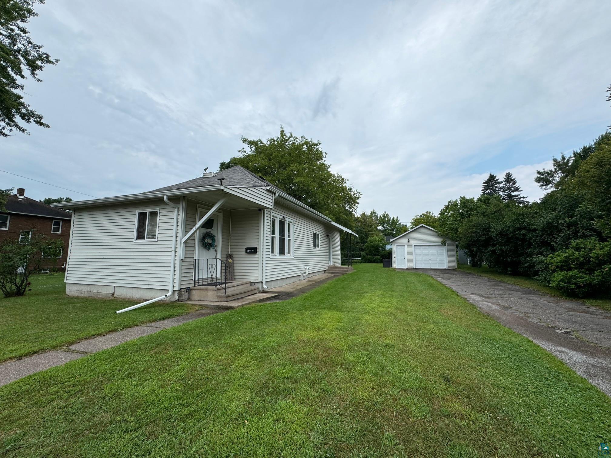 319 6th St Cloquet MN 55720 6115195 image1