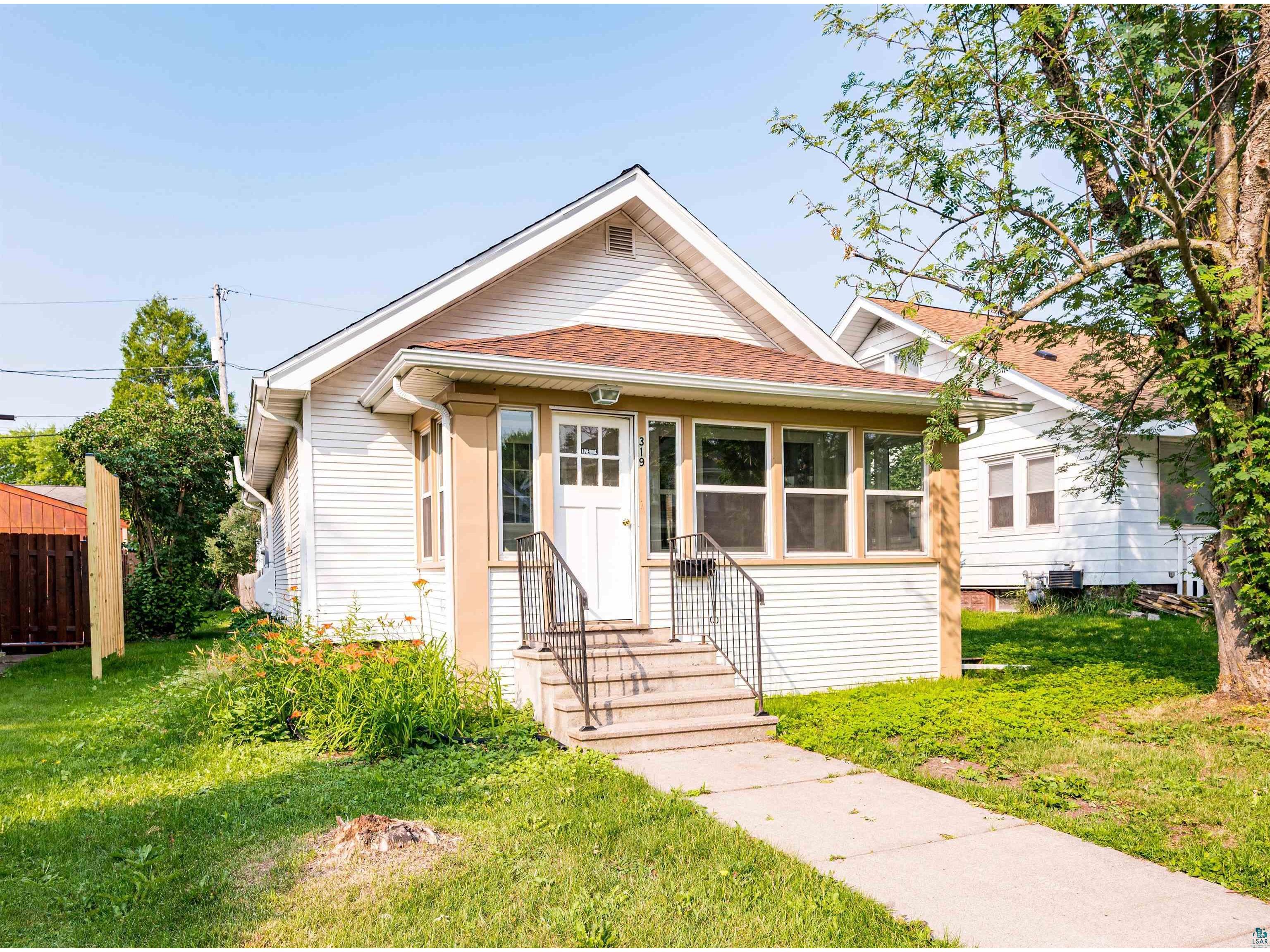 319 N 84th Ave W Duluth MN 55807 6109266 image1