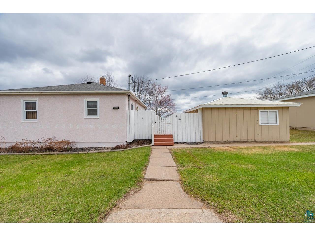 319 W Michigan Ave Gilbert MN 55741 6124900 image35