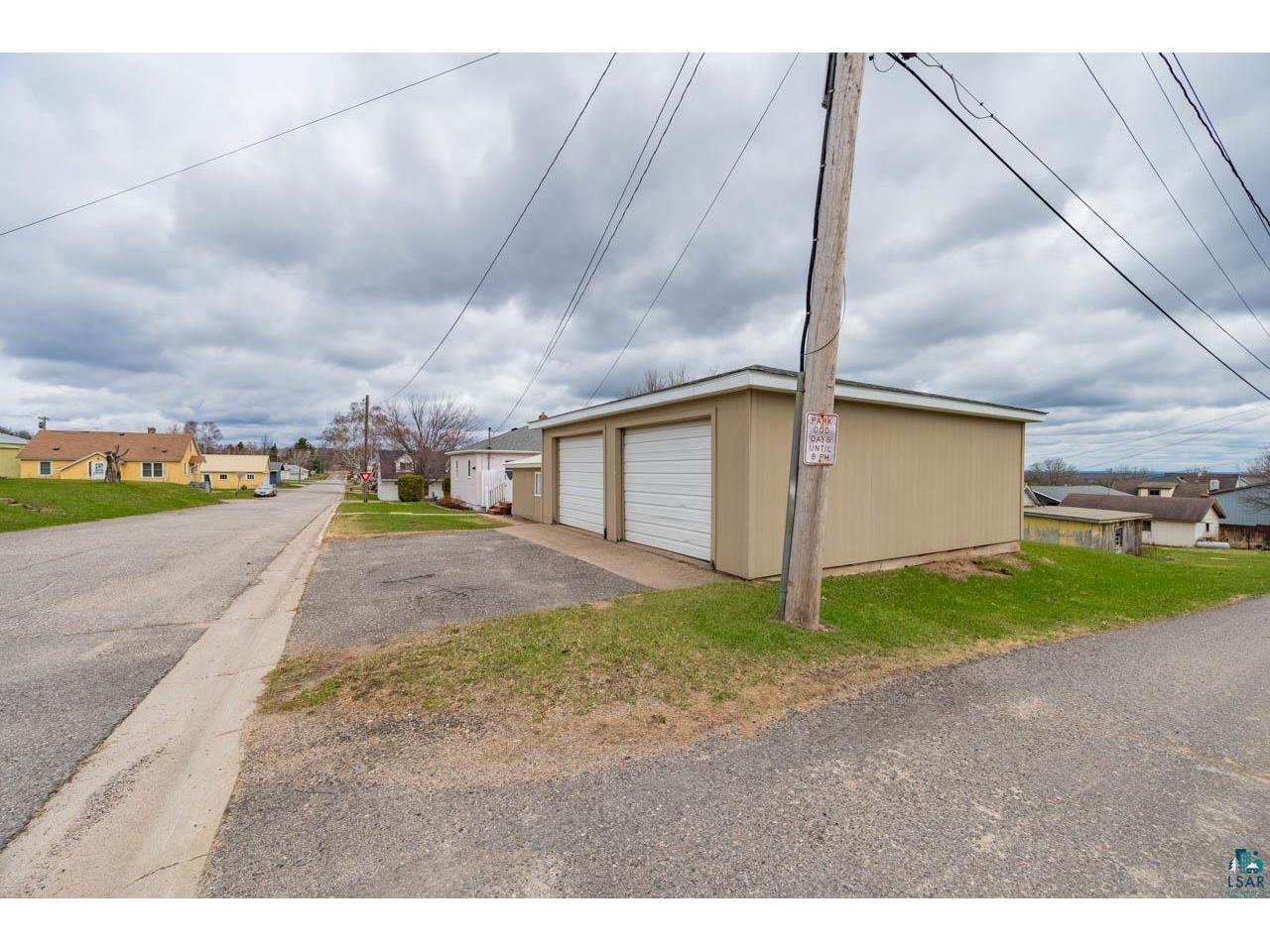 319 W Michigan Ave Gilbert MN 55741 6124900 image39