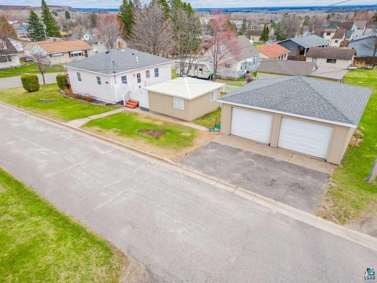 319 W Michigan Ave Gilbert MN 55741 6124900 image42