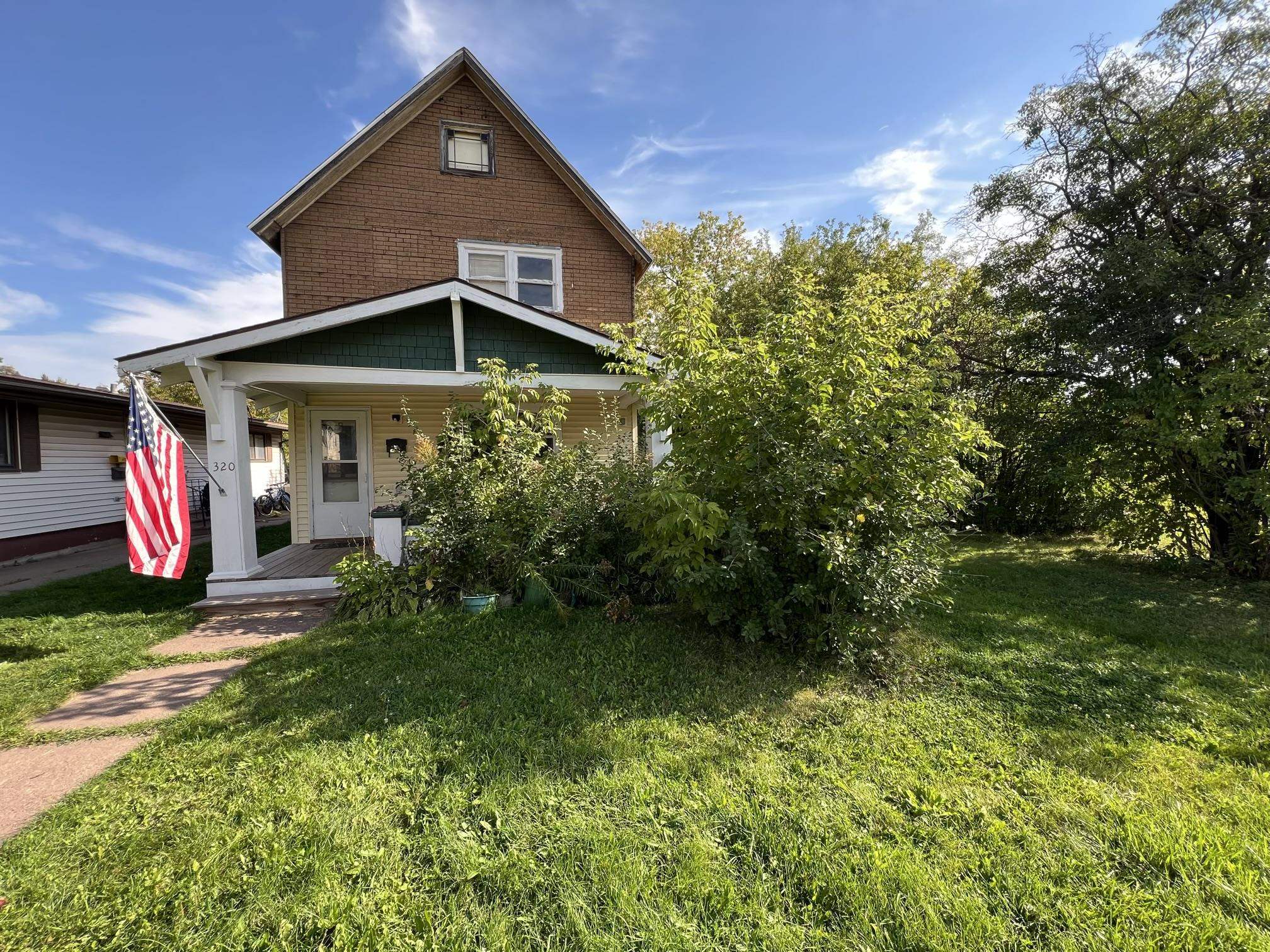 320 12th Ave W Ashland WI 54806 6122422 image1