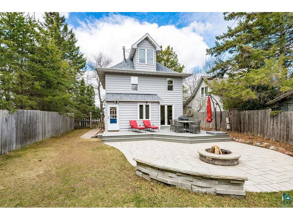 3206 Minnesota Ave Duluth MN 55802 - Lake Superior 6124787 image1