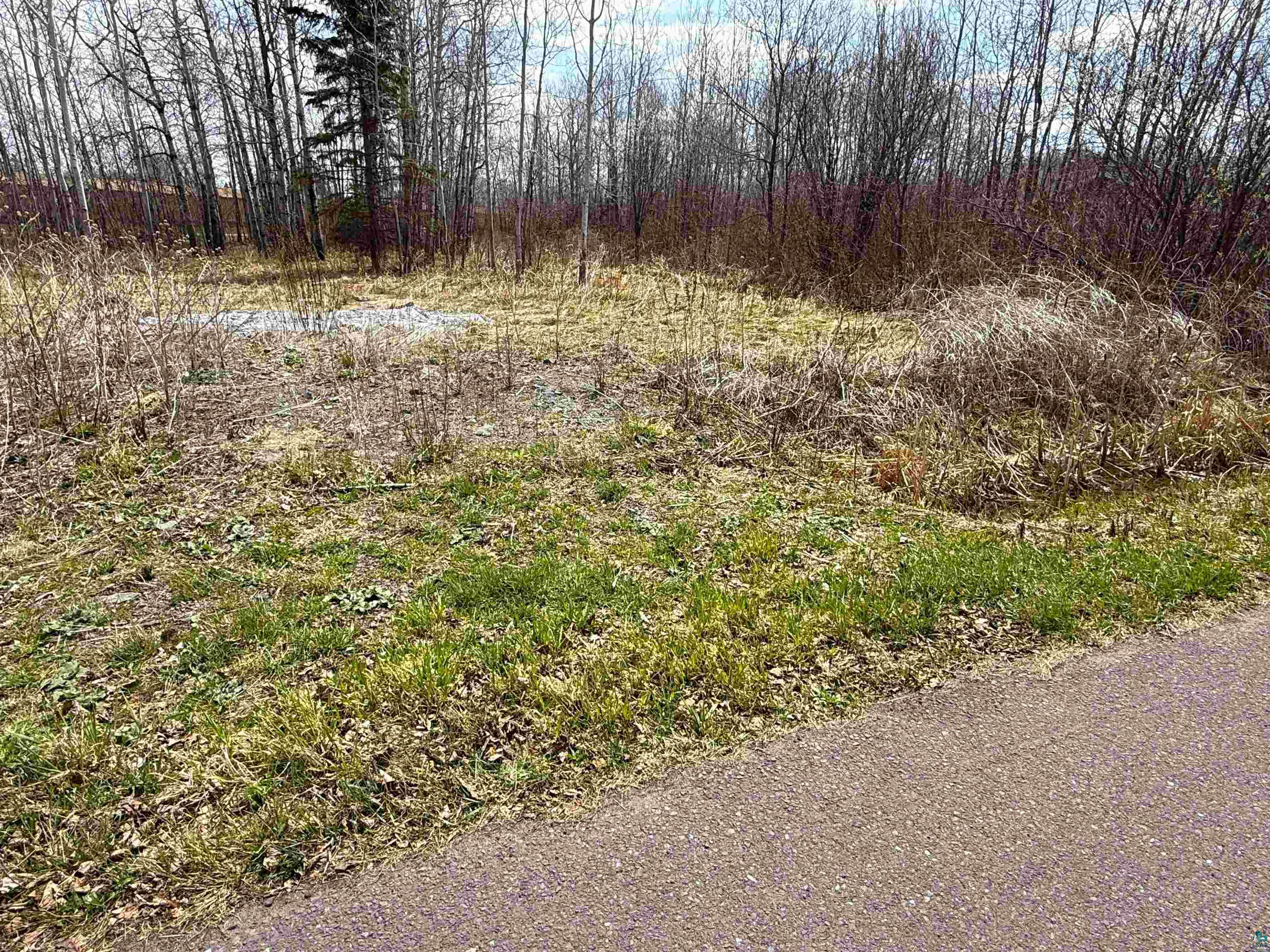 321 40th Ave E Superior WI 54880 6125372 image1