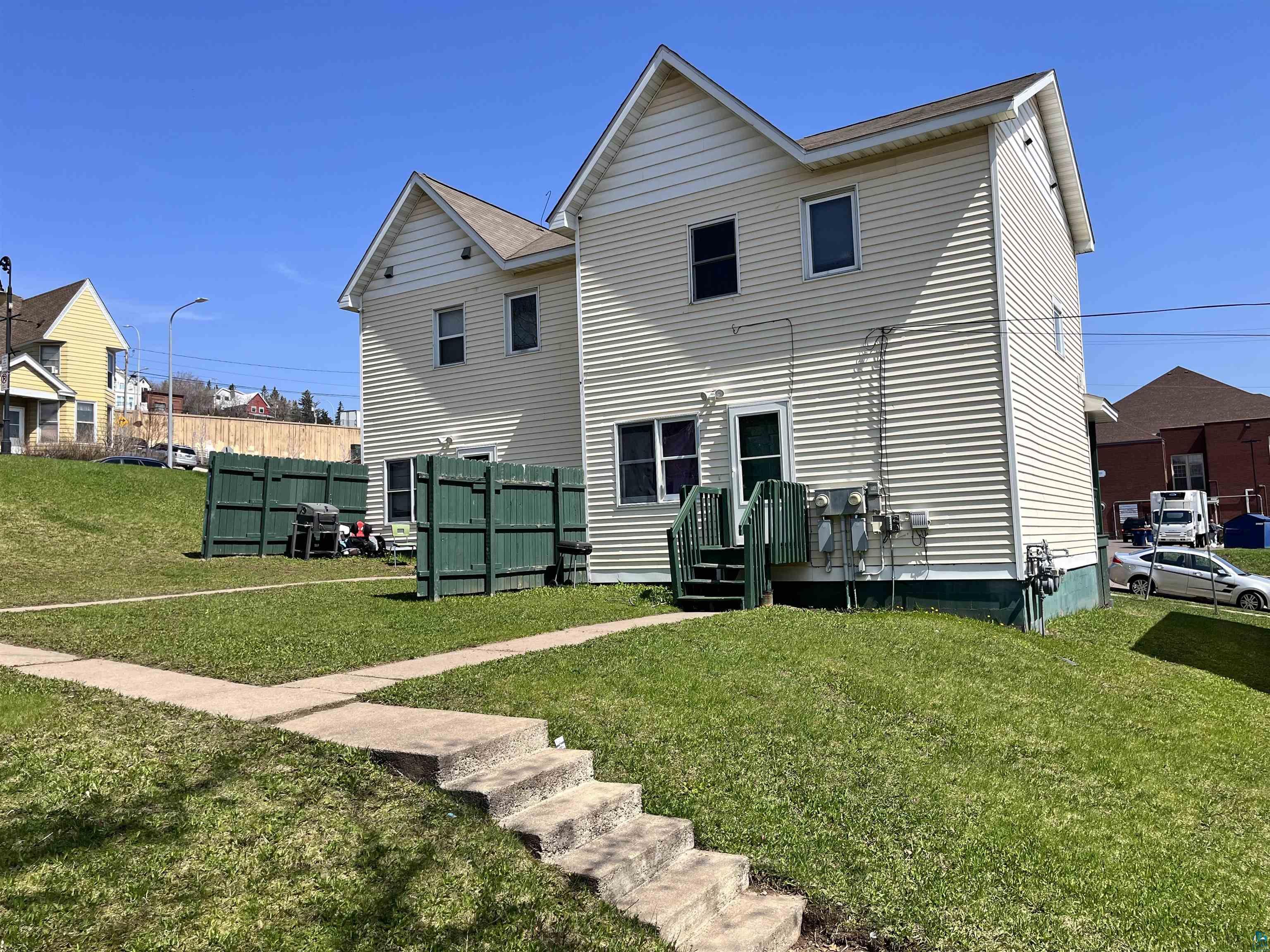 321 N 3rd Ave W Duluth MN 55806 6108201 image1