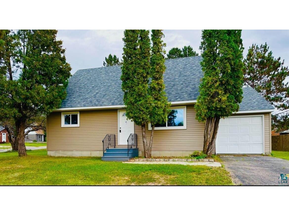 322 Elmwood Rd Hoyt Lakes MN 55750 6115377 image1