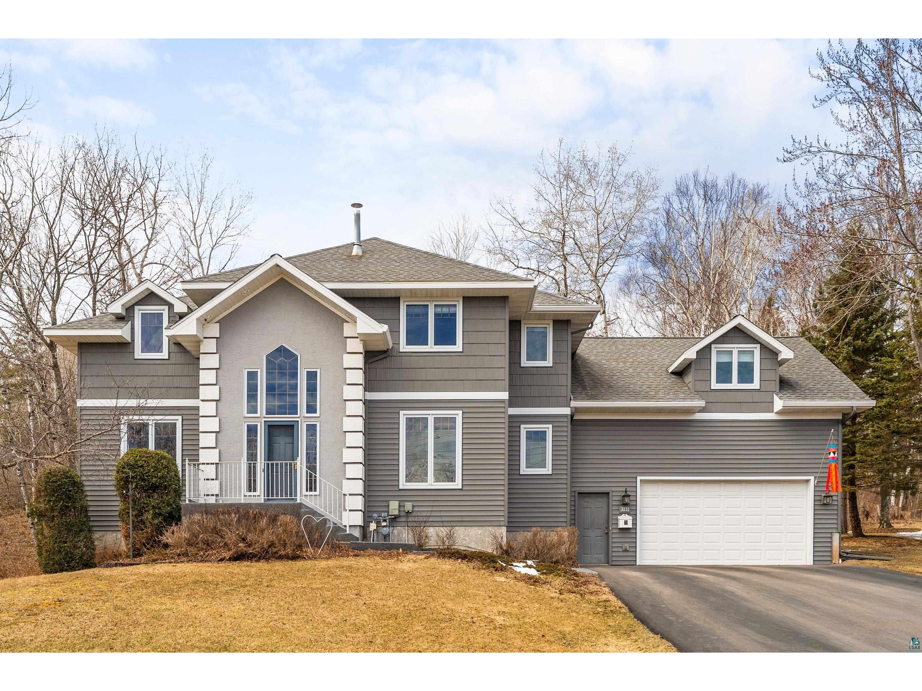 3221 Commonwealth Ave Duluth MN 55808 6118614 image1