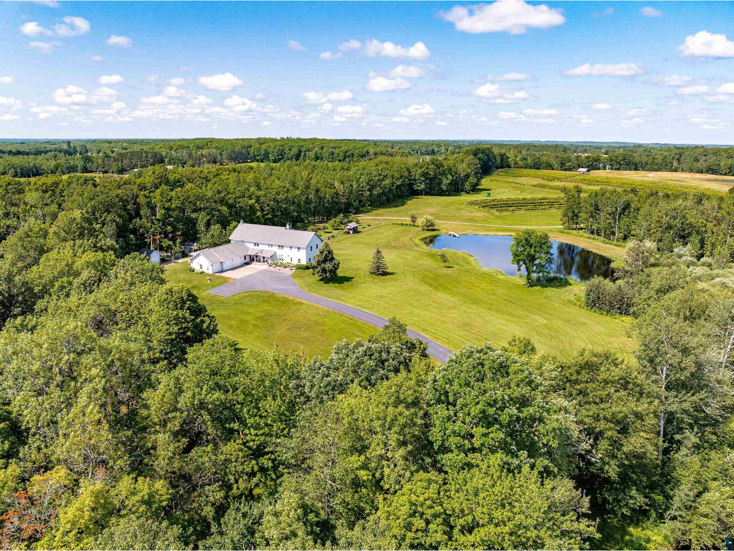 3231 Pioneer Rd Barnum MN 55707 6113510 image1