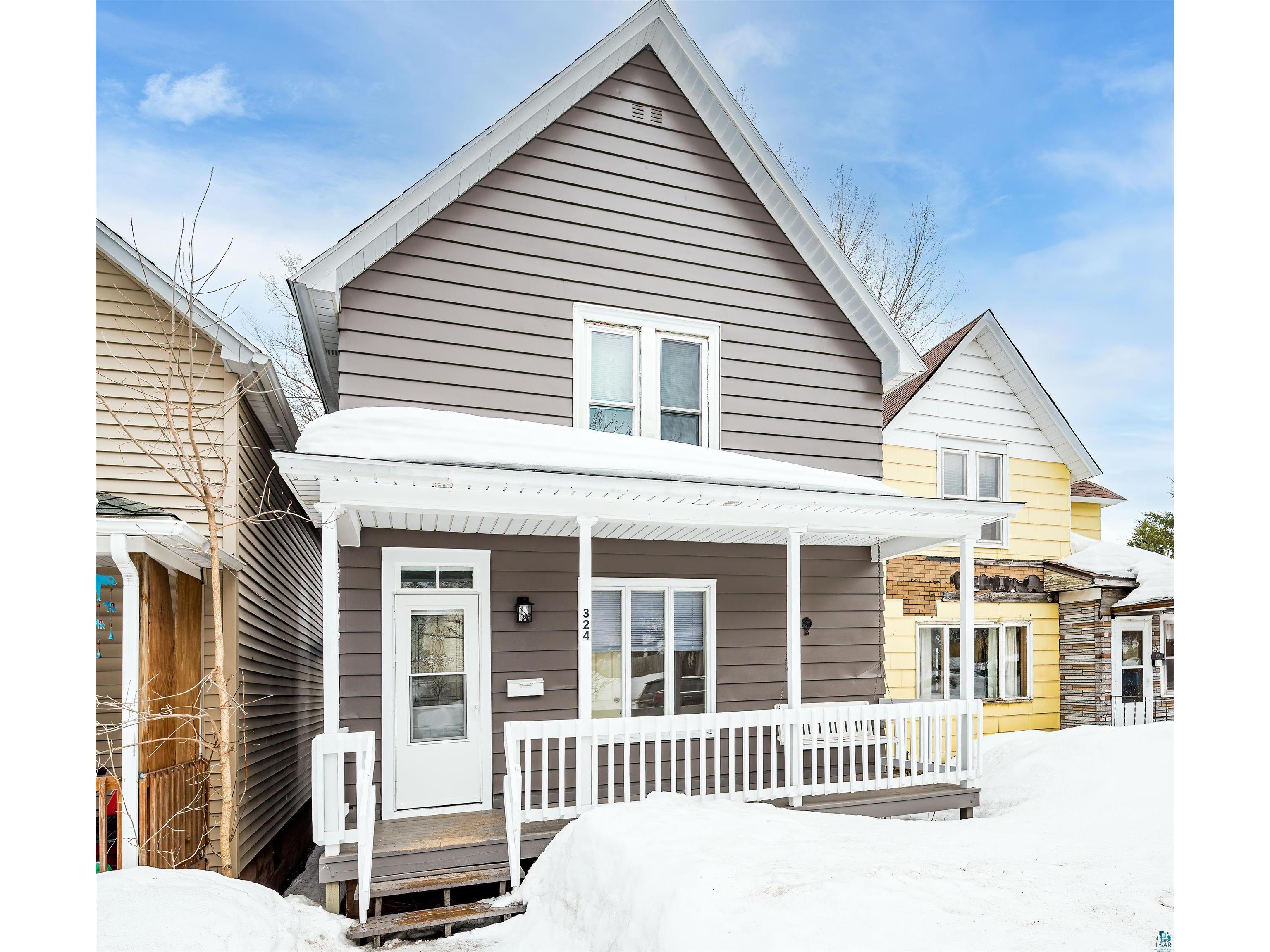 324 E 8th St Duluth MN 55805 6107401 image1