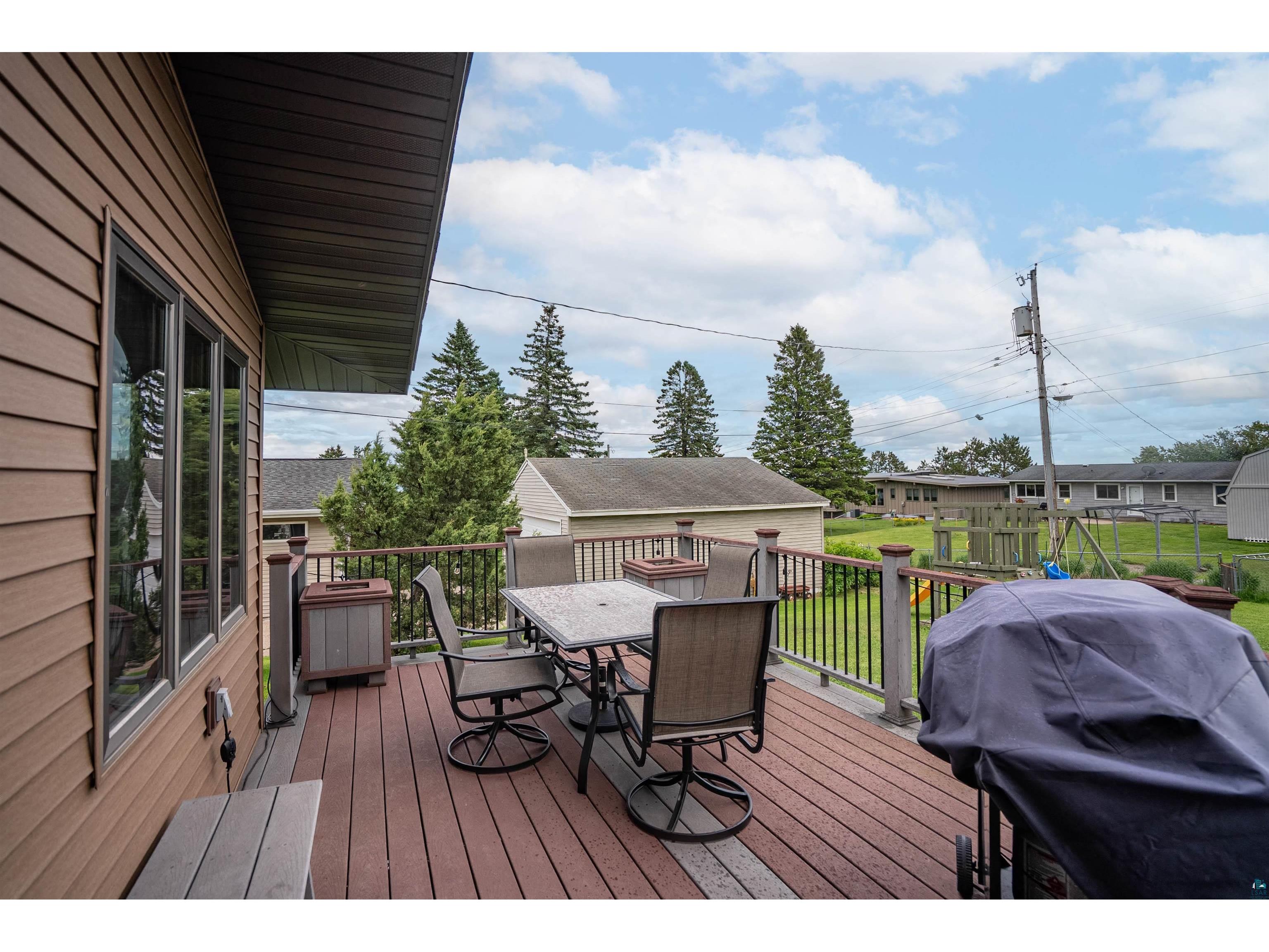 324 Hawkins St Duluth MN 55811 6126147 image2