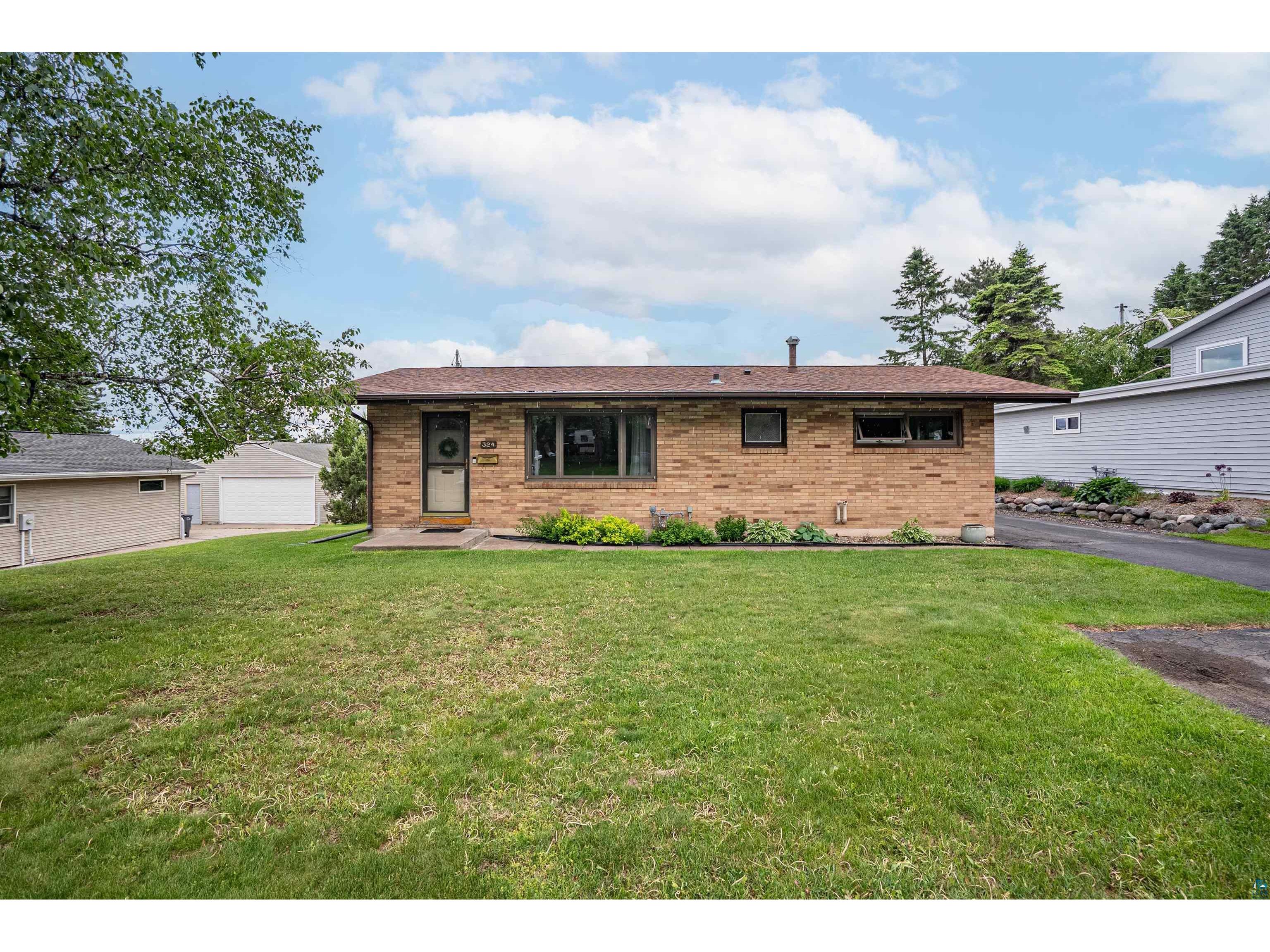 324 Hawkins St Duluth MN 55811 6126147 image28