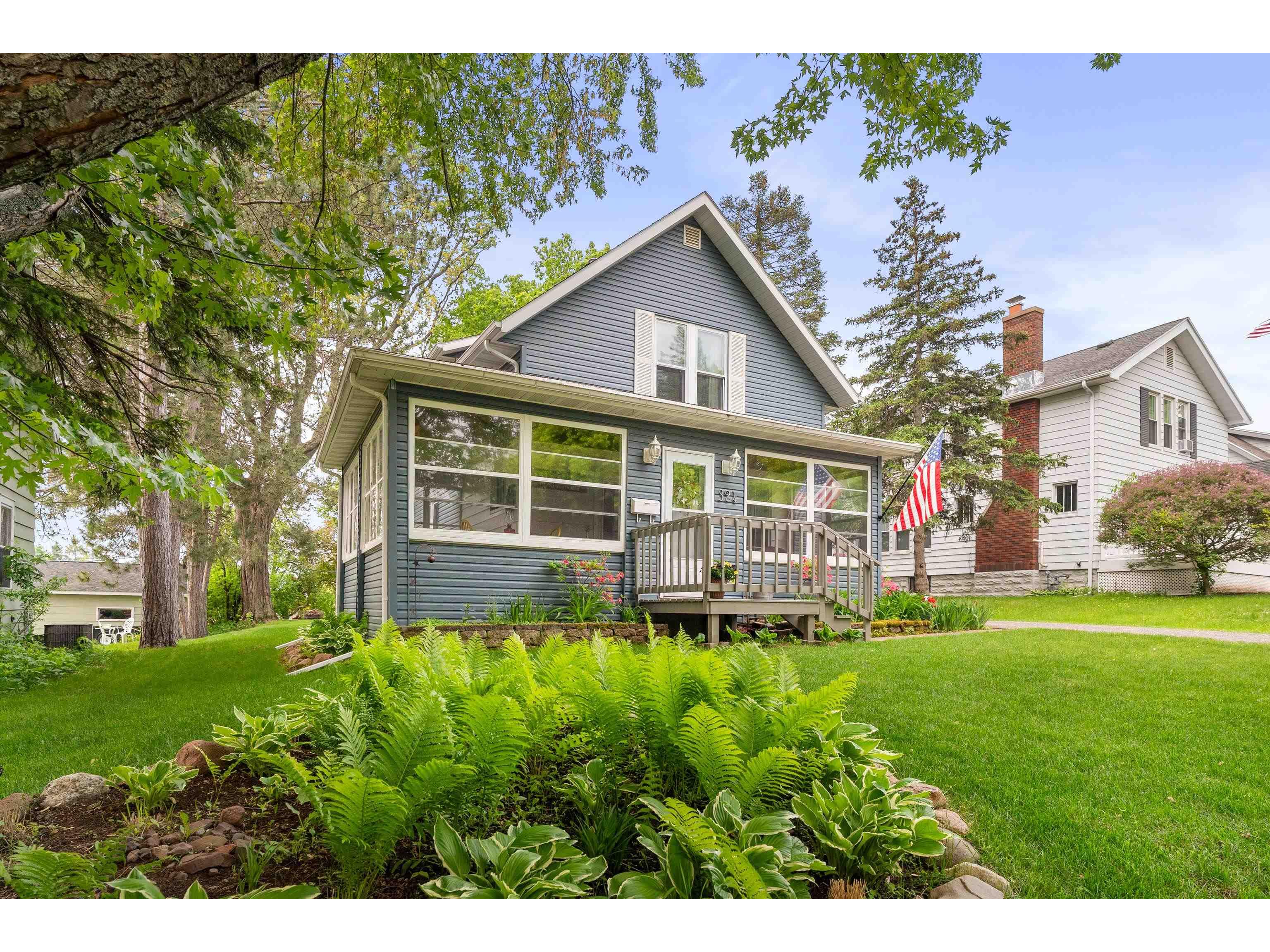 324 W Wabasha St Duluth MN 55803 6120154 image1