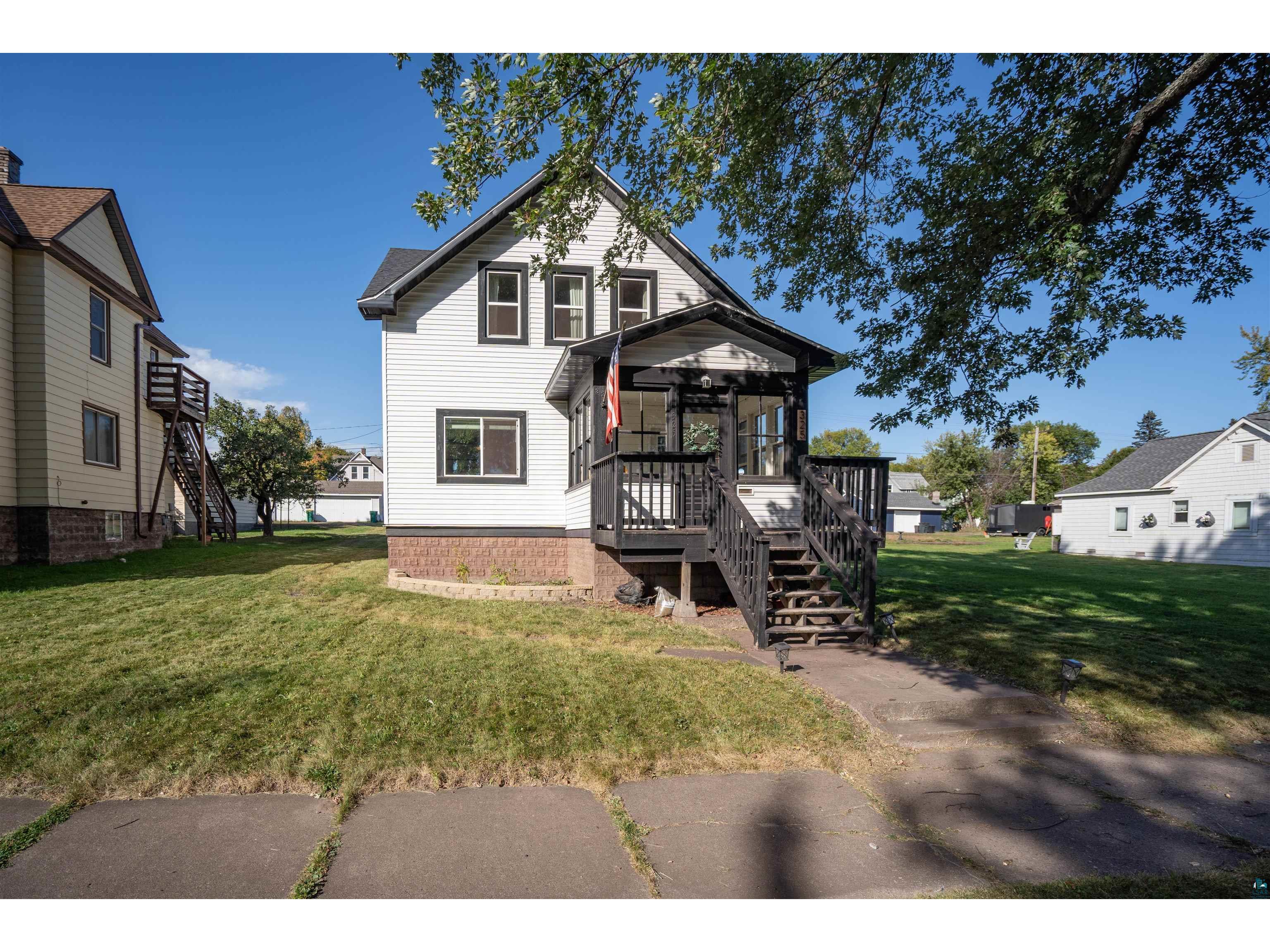 325 1st Ave Two Harbors MN 55616 6116395 image1