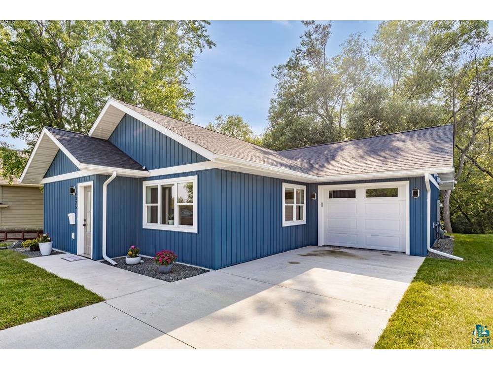 325 S 69th Ave W Duluth MN 55807 6115231 image1