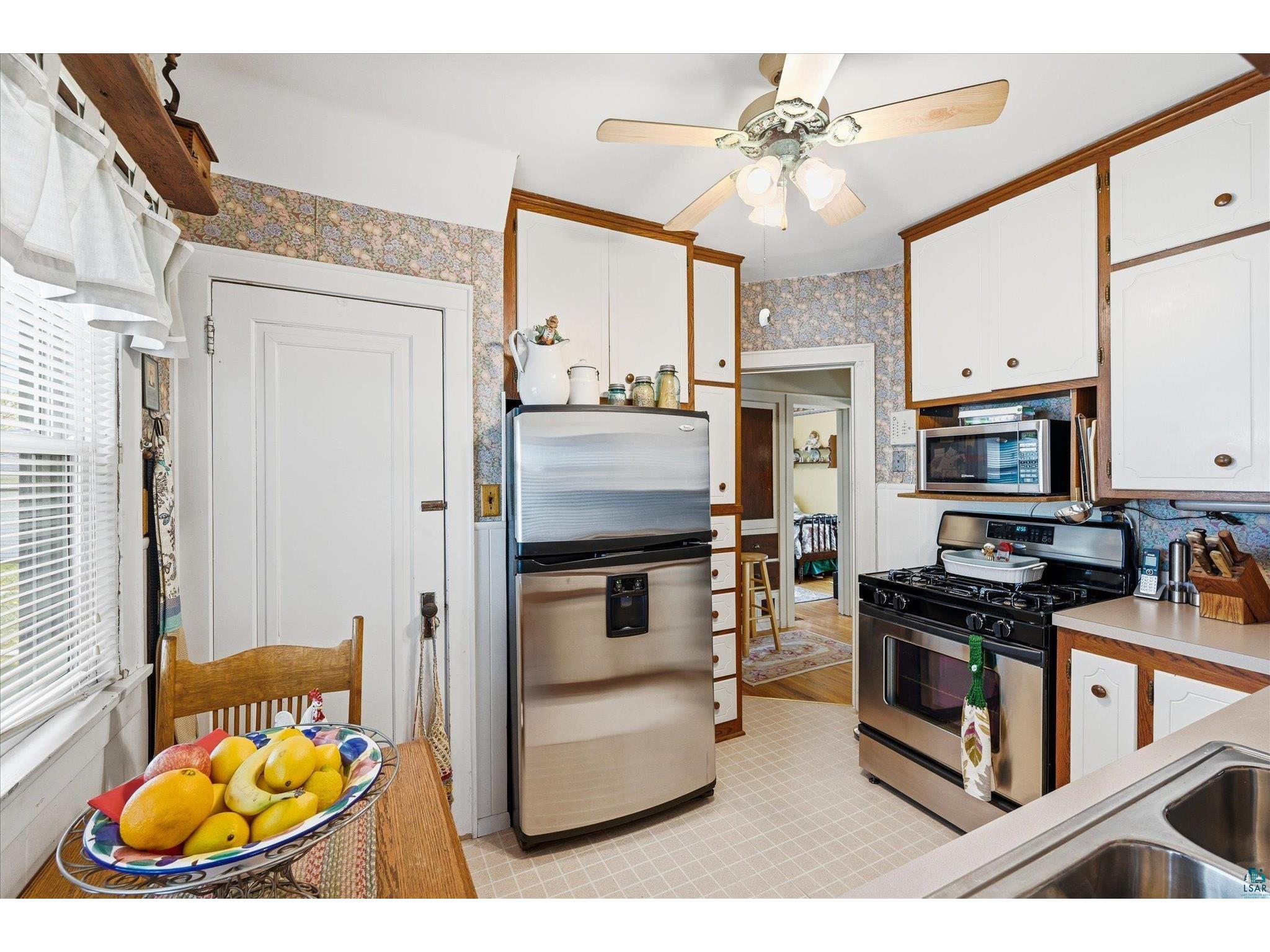 3257 Hayes St NE Minneapolis MN 55418 6124895 image23