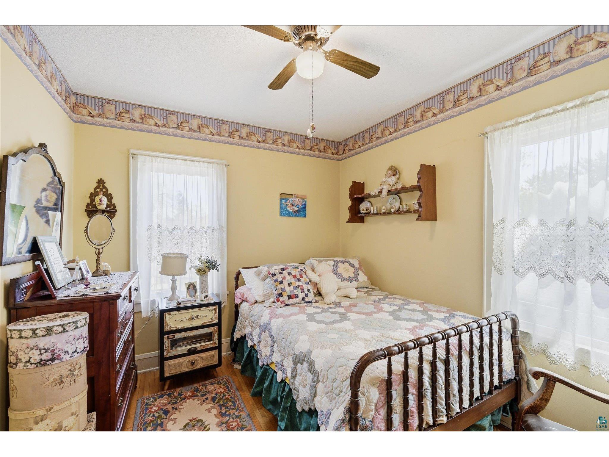3257 Hayes St NE Minneapolis MN 55418 6124895 image24