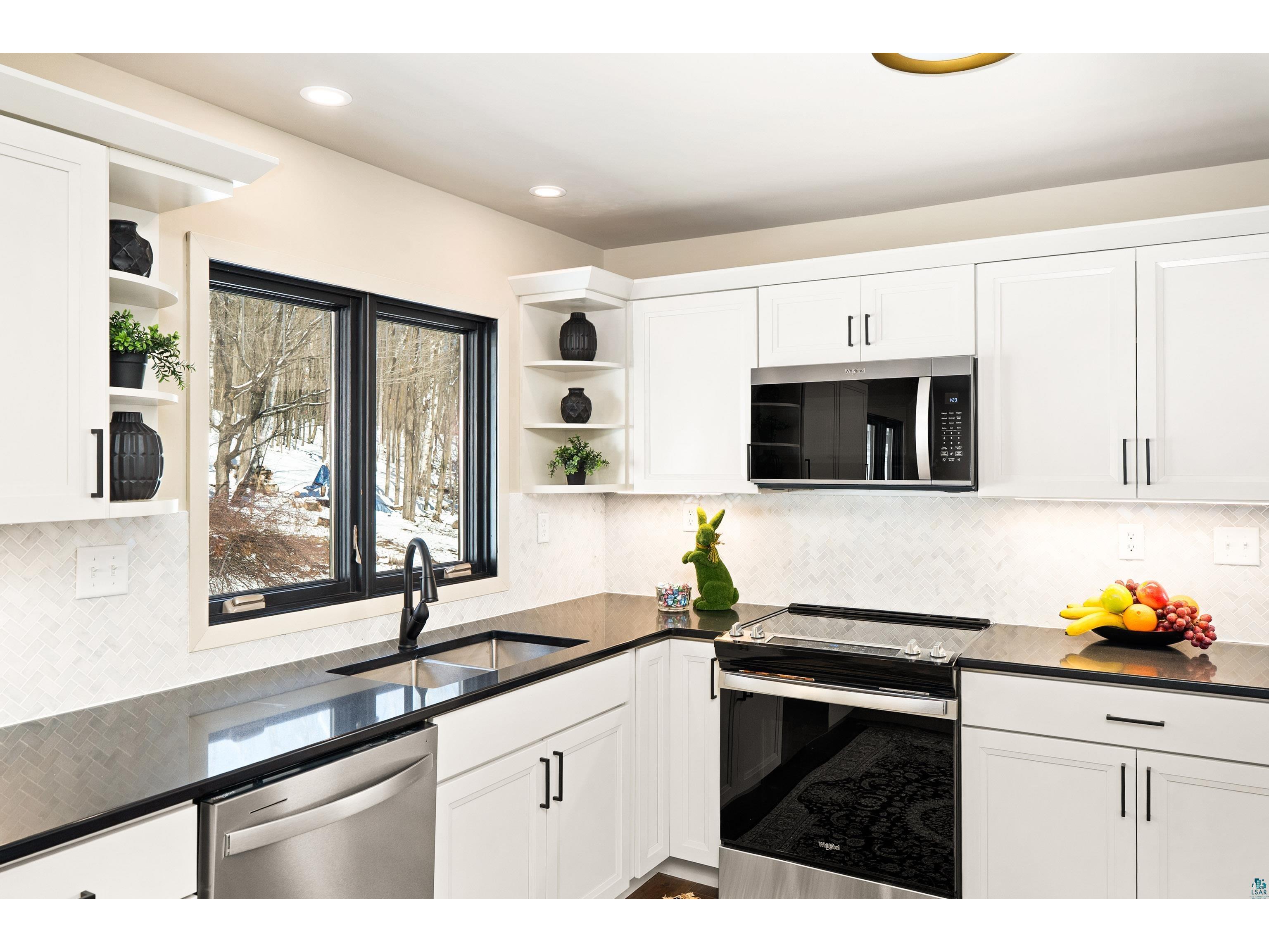 3273 Strand Rd Duluth MN 55803 6124012 image26