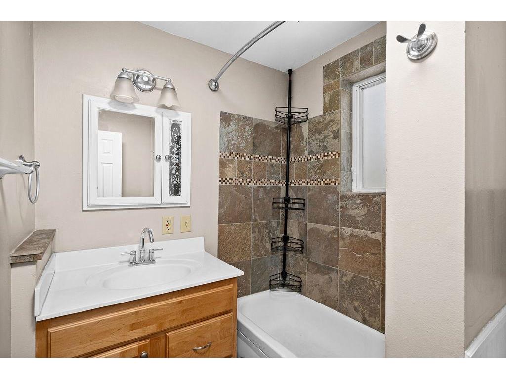 328 S 57th Ave W Duluth MN 55807 6123114 image13