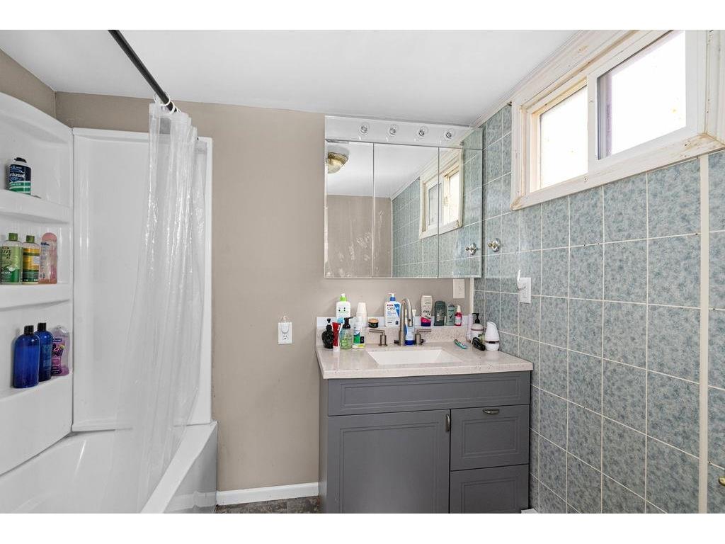 328 S 57th Ave W Duluth MN 55807 6123114 image21