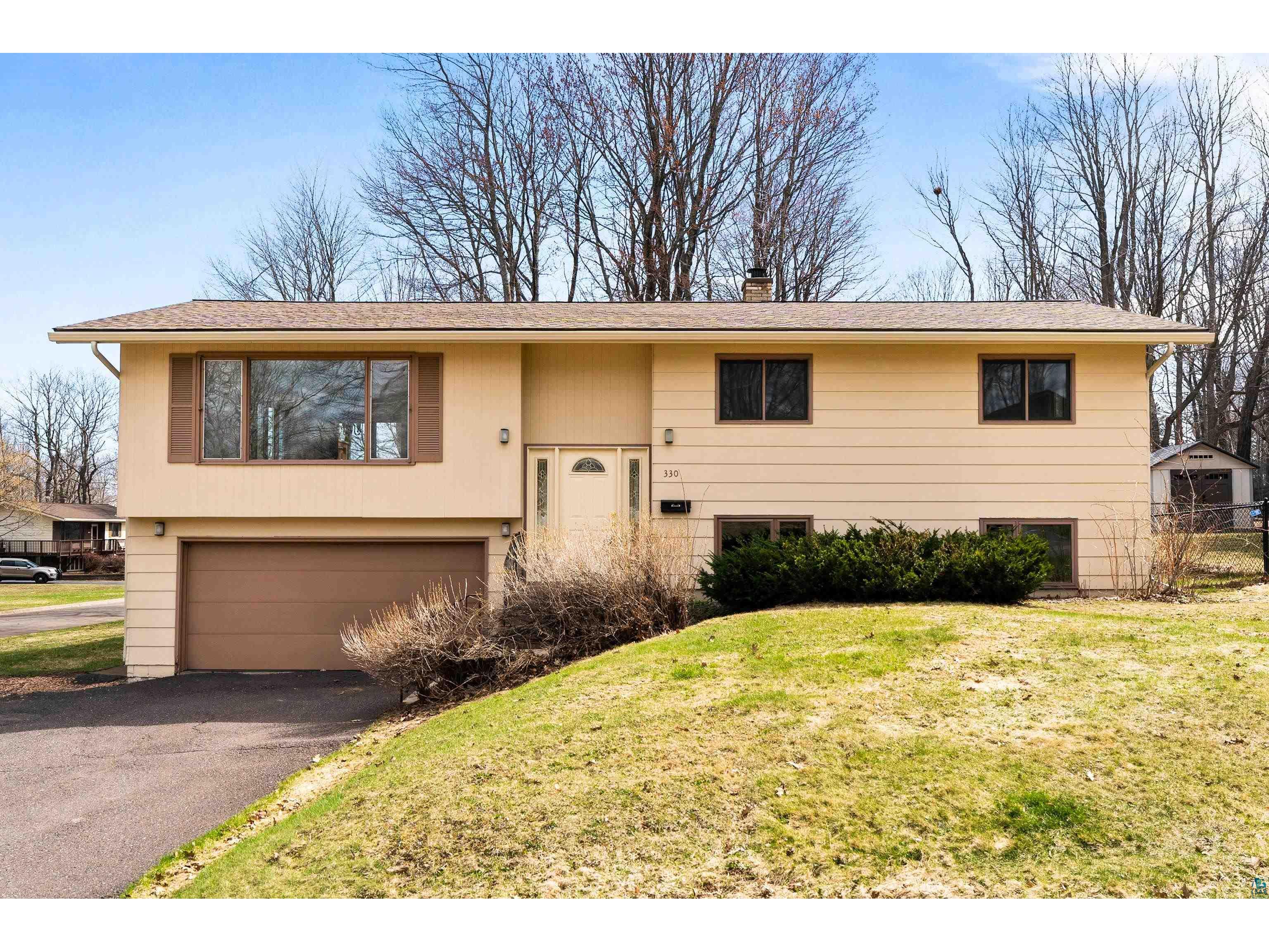 330 E Faribault St Duluth MN 55803 6124959 image1