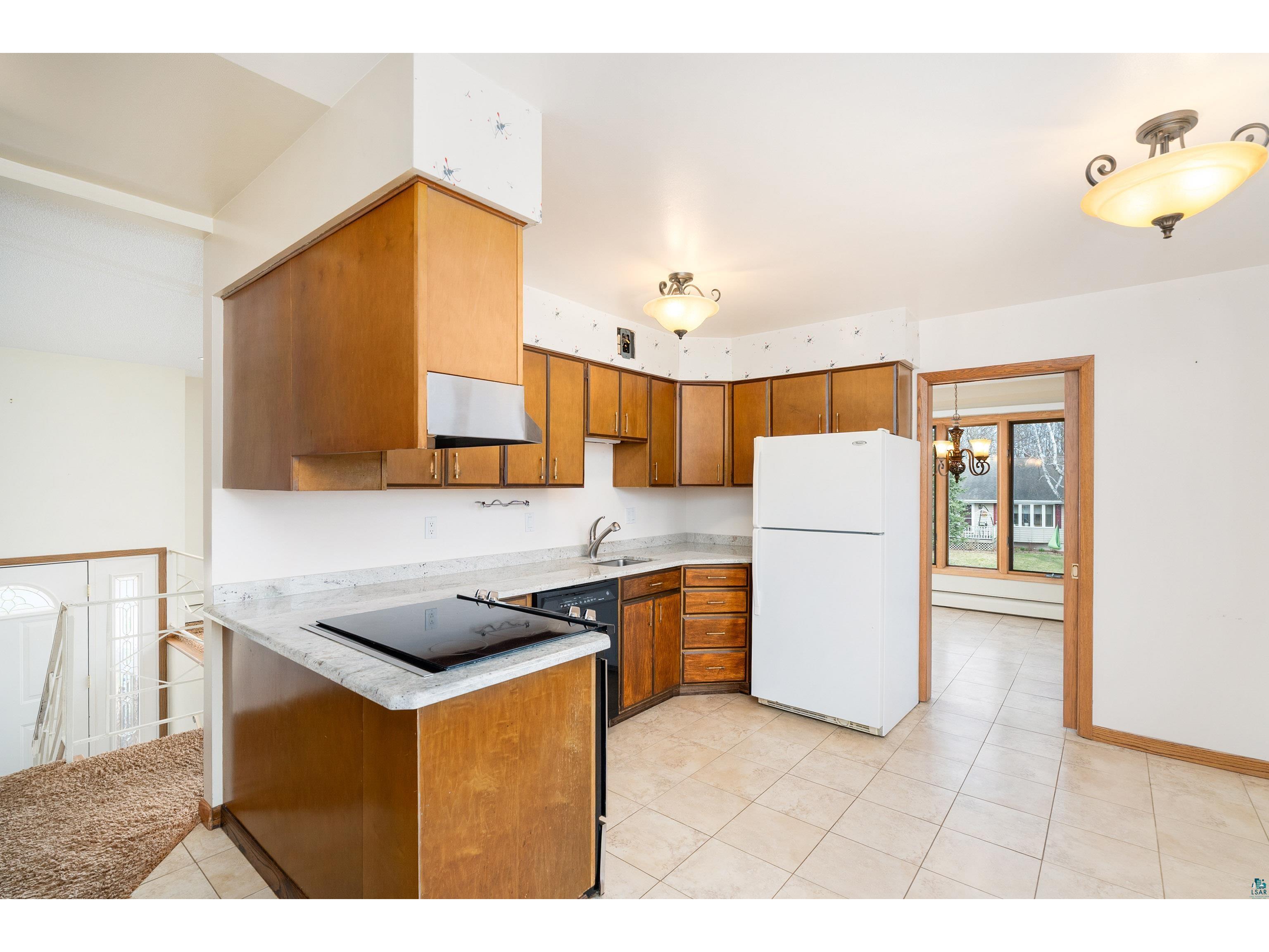 330 E Faribault St Duluth MN 55803 6124959 image14