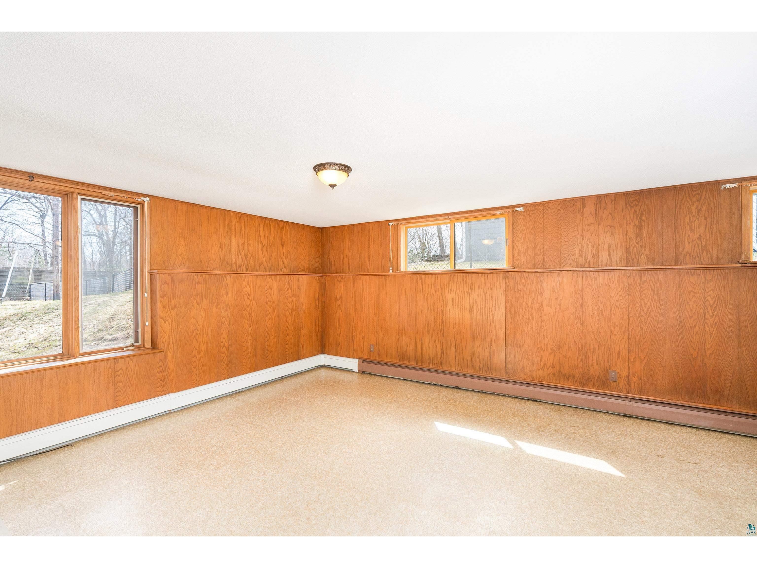 330 E Faribault St Duluth MN 55803 6124959 image30