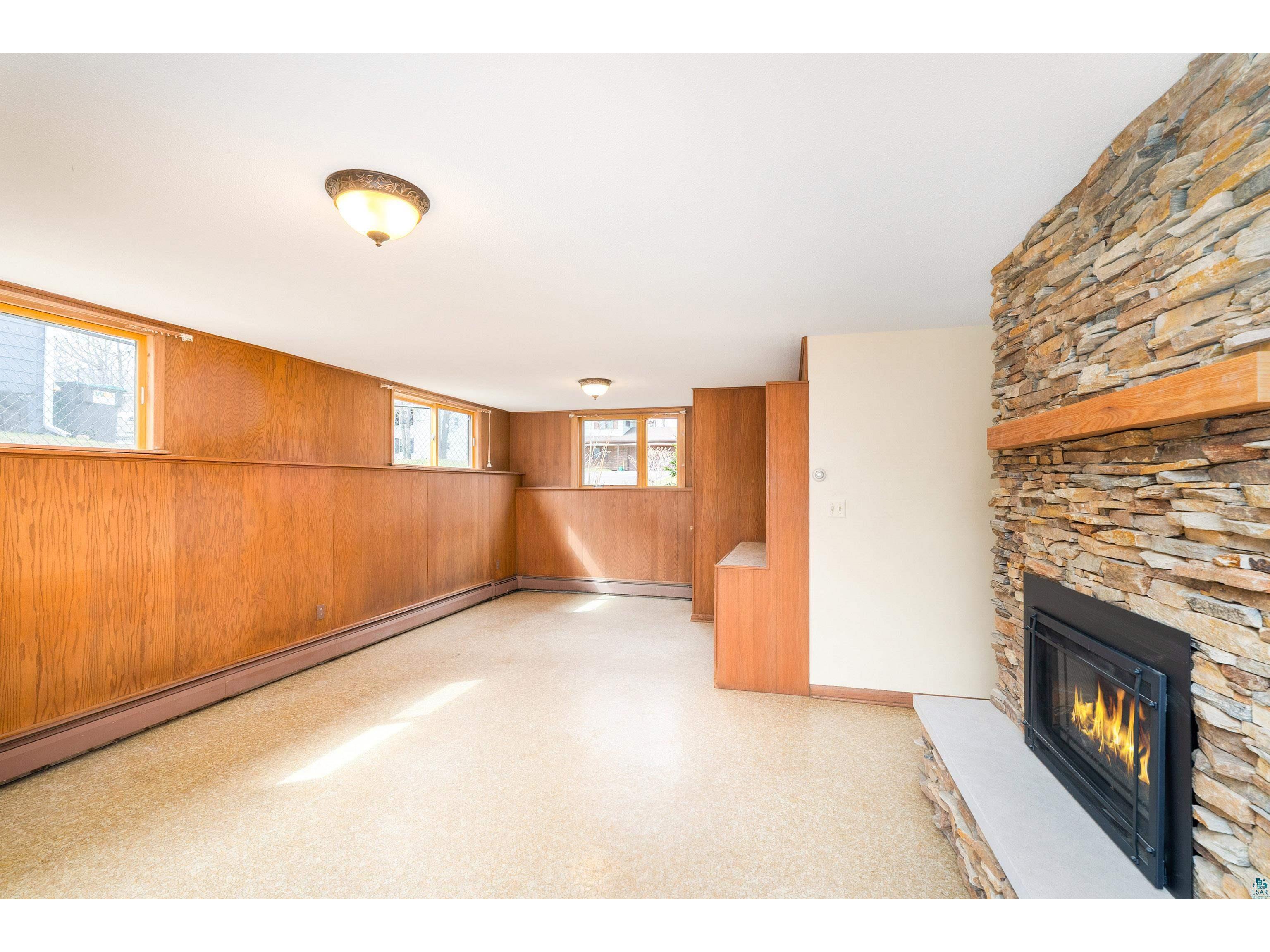 330 E Faribault St Duluth MN 55803 6124959 image31
