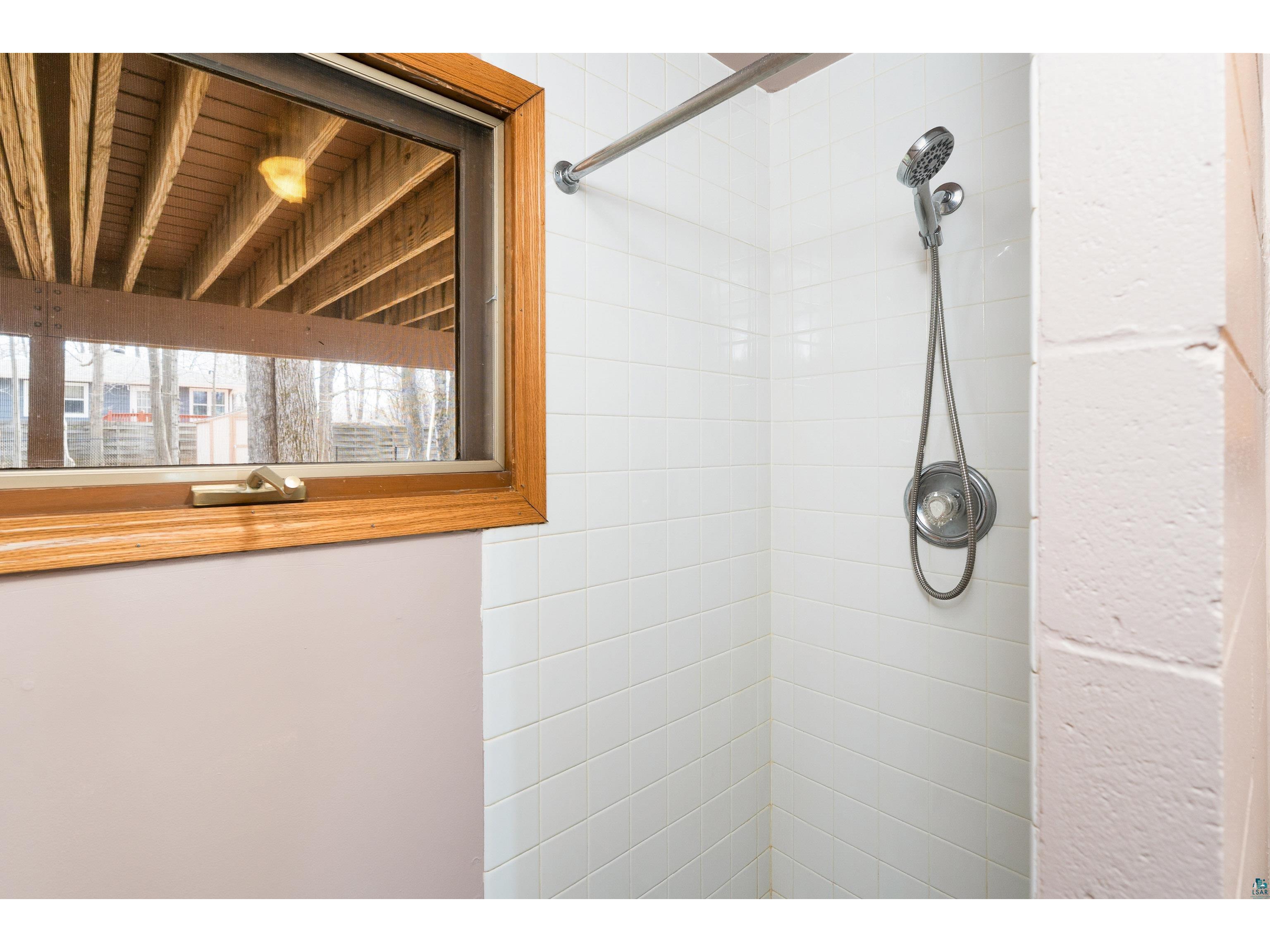 330 E Faribault St Duluth MN 55803 6124959 image38