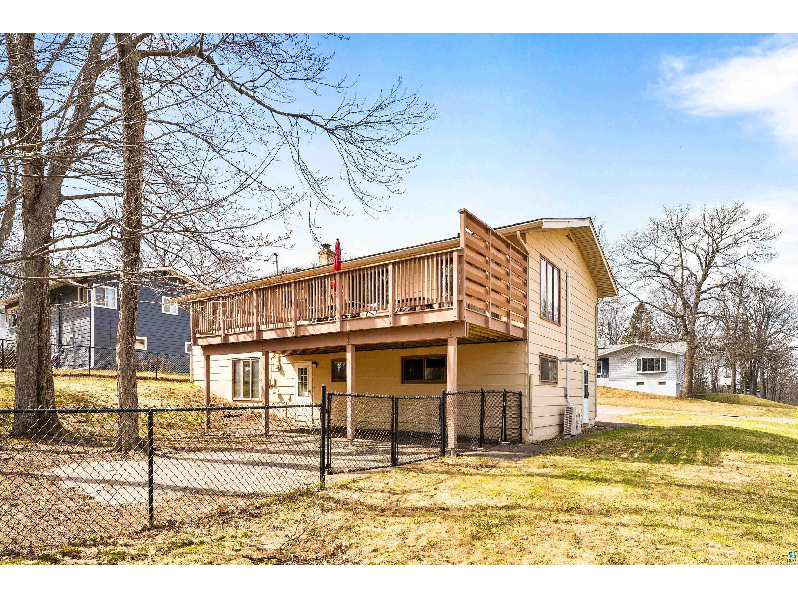 330 E Faribault St Duluth MN 55803 6124959 image45