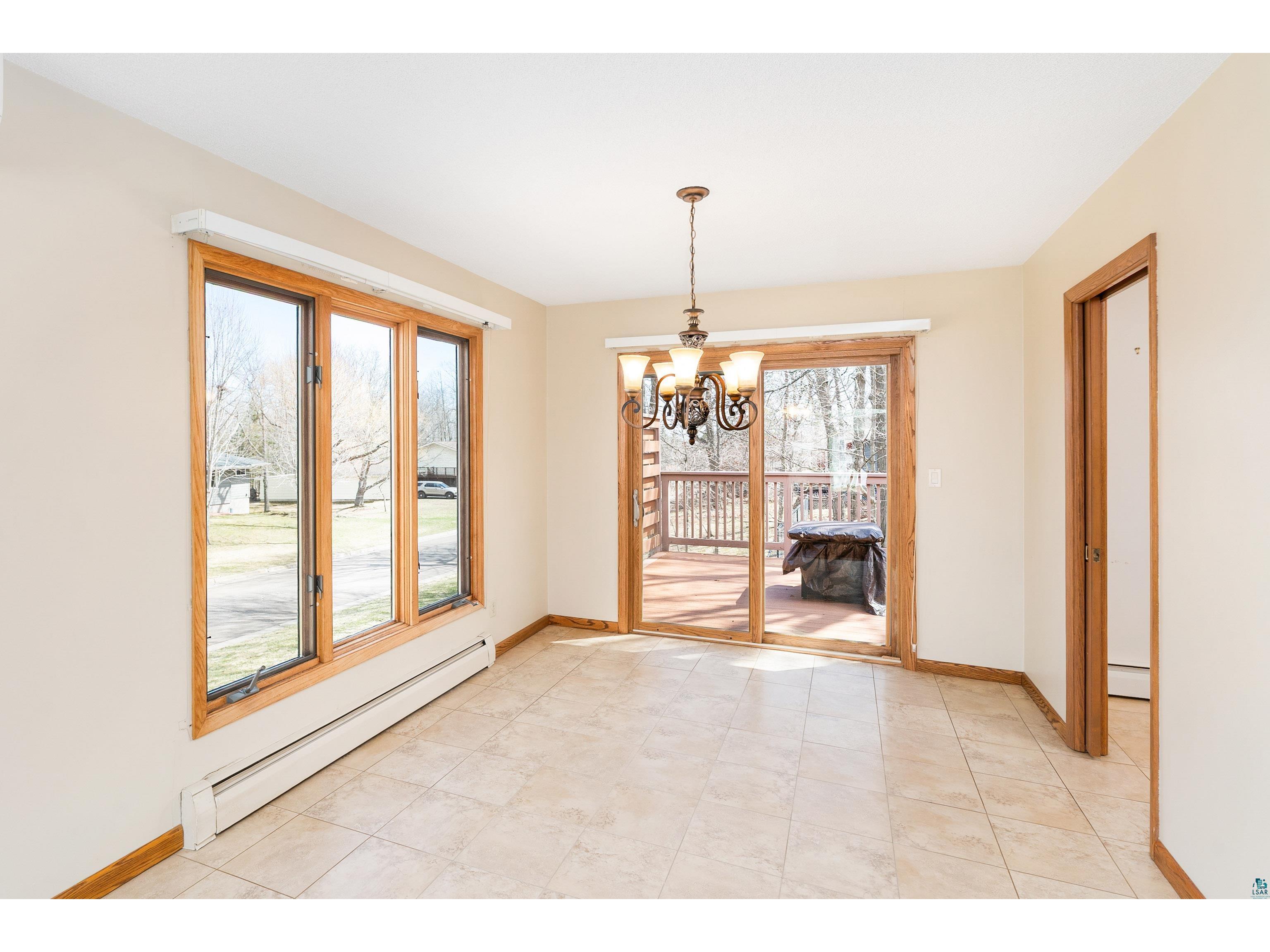 330 E Faribault St Duluth MN 55803 6124959 image5