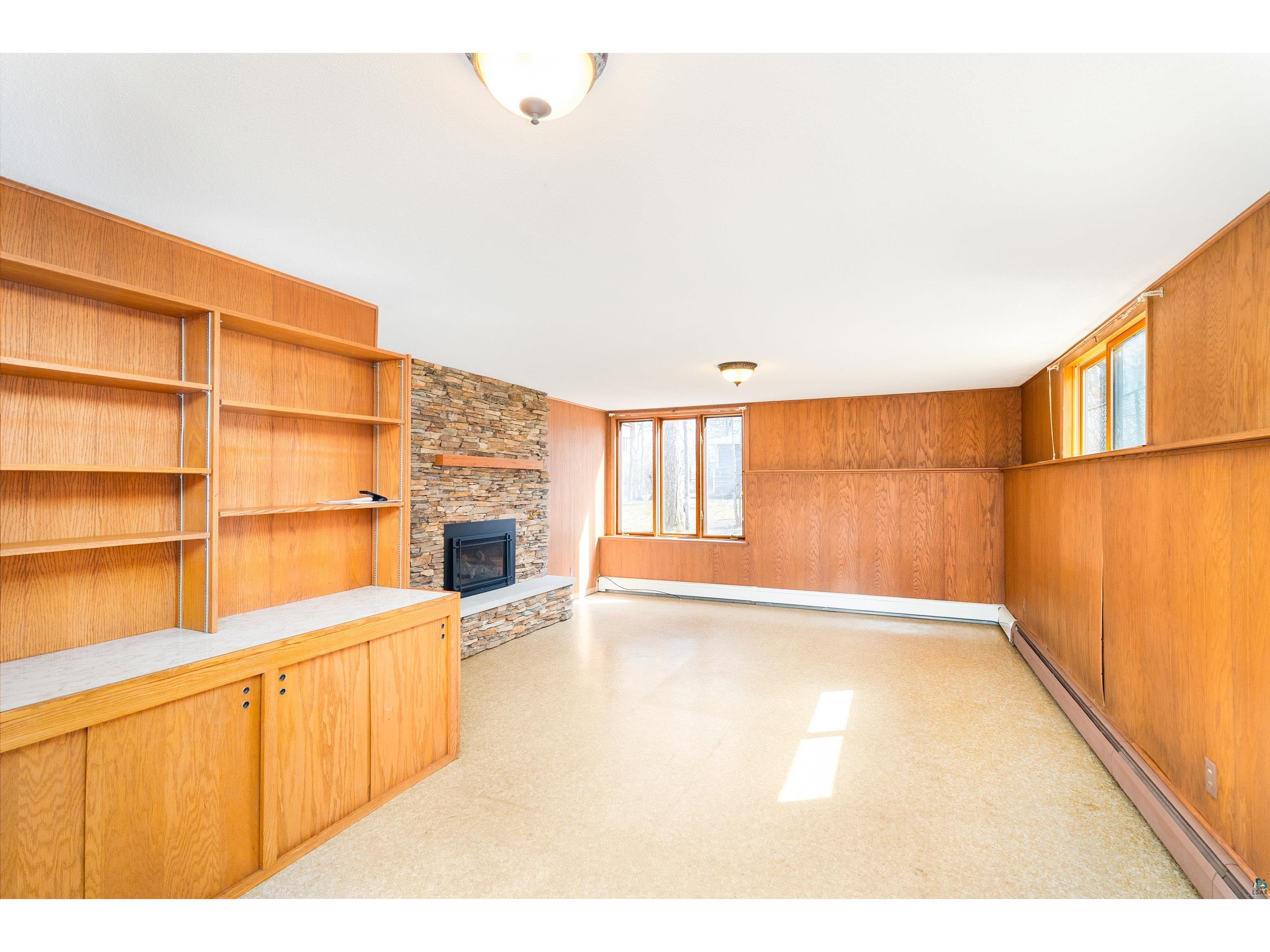 330 E Faribault St Duluth MN 55803 6124959 image56