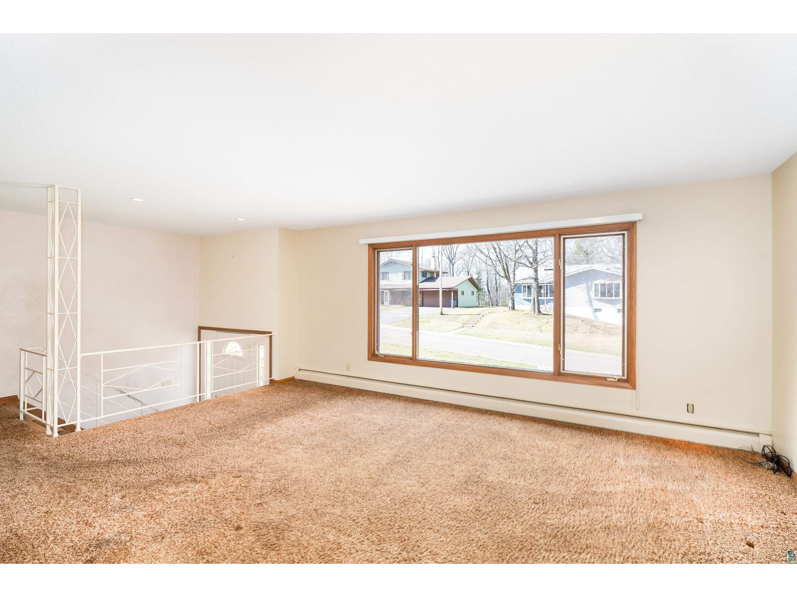 330 E Faribault St Duluth MN 55803 6124959 image9