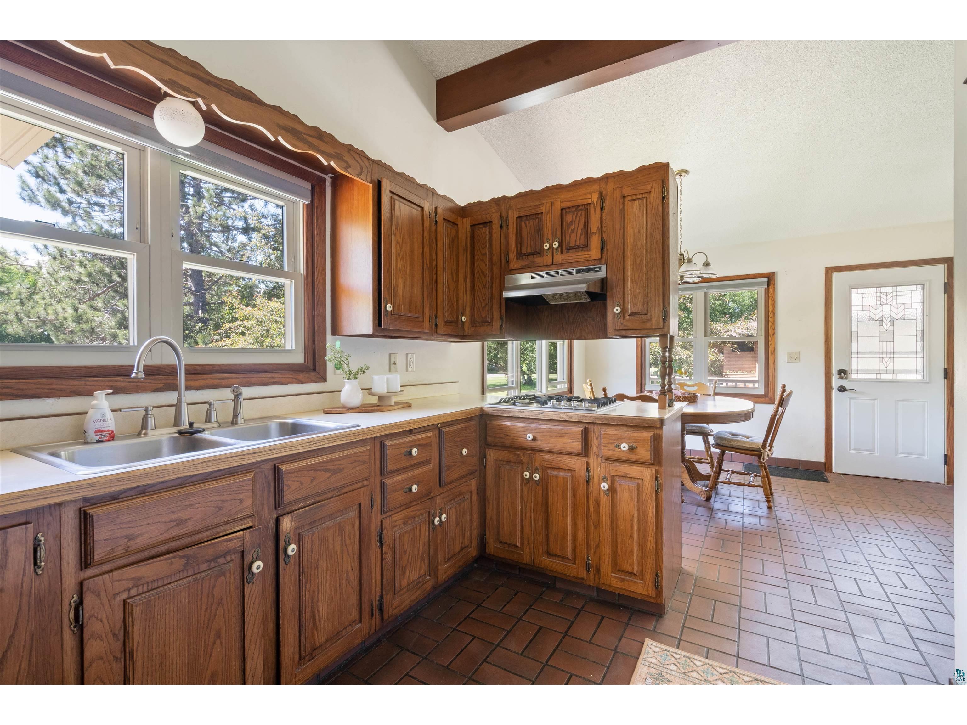 3304 Hutchinson Rd Duluth MN 55811 6126283 image10