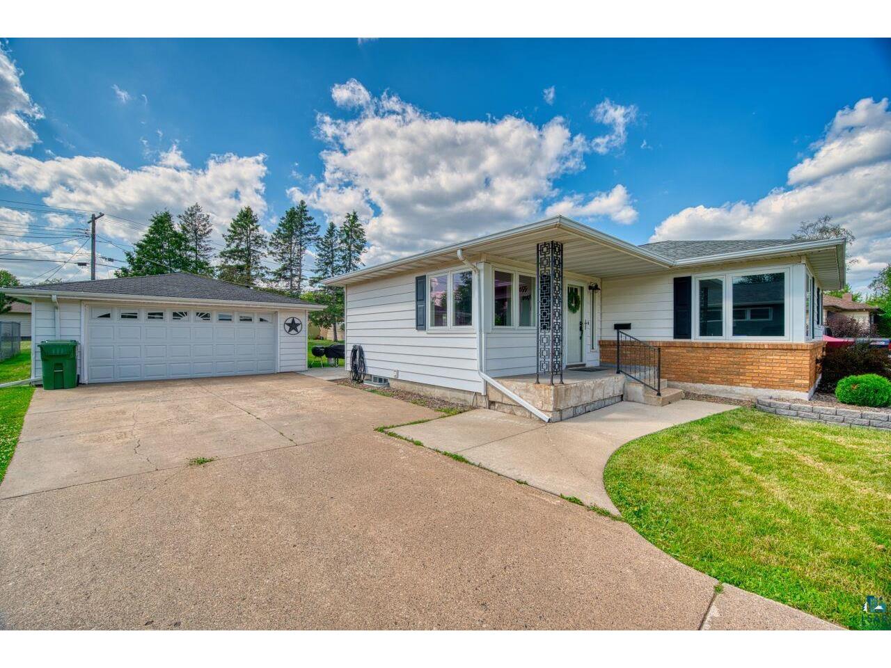 3313 2nd Ave E Hibbing MN 55746 6115130 image1