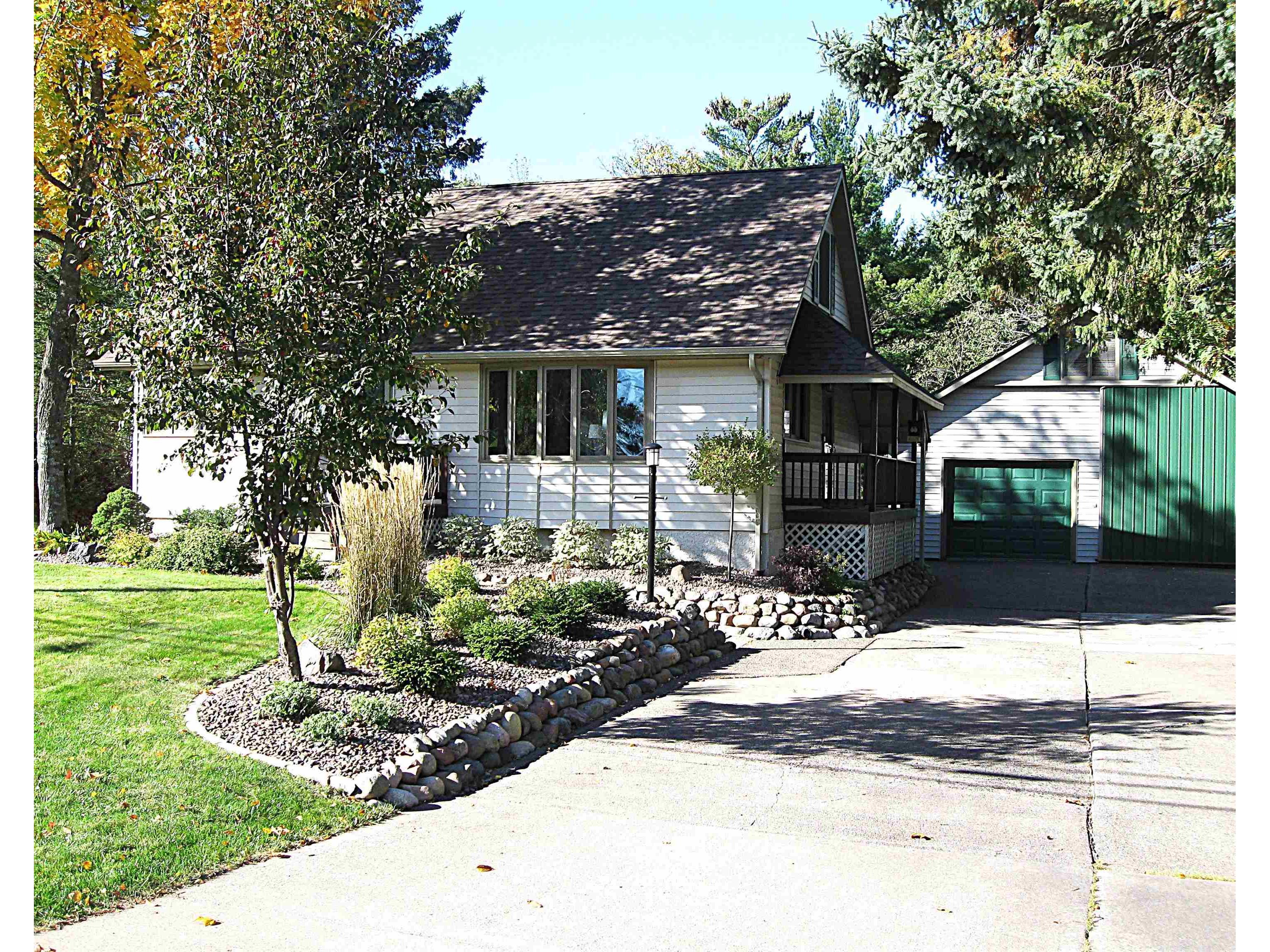 3317 Decker Rd Duluth MN 55811 6122333 image1